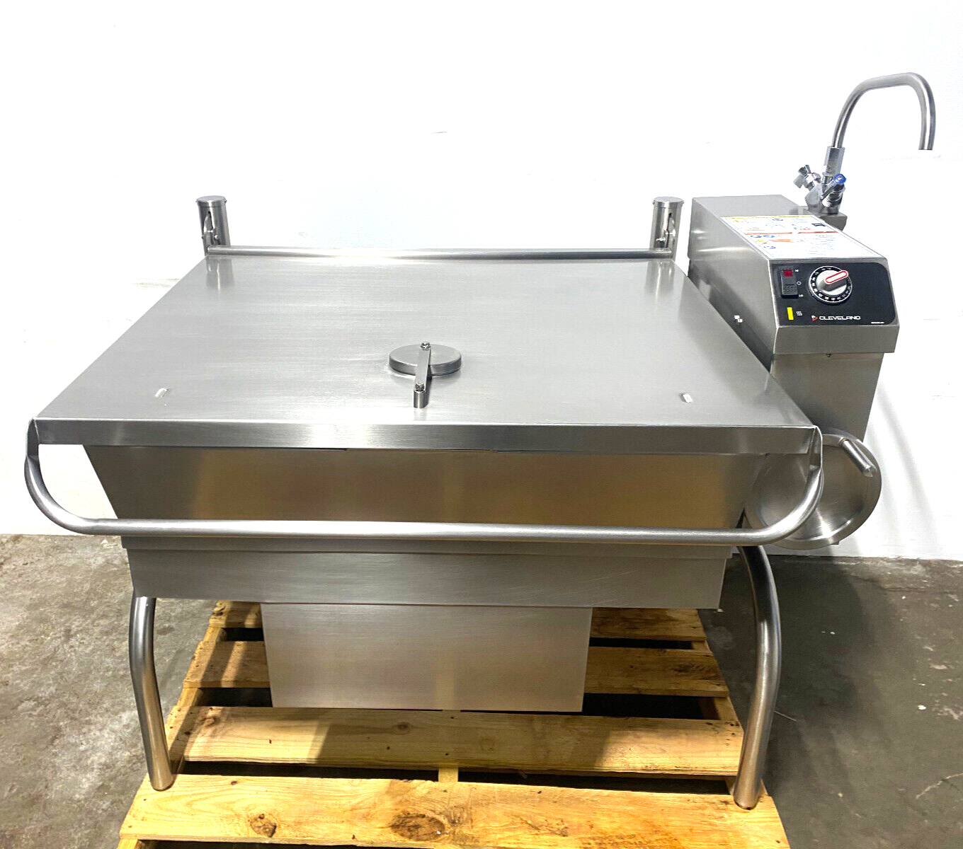 Cleveland SGL40T1, 40 Gal., Natural Gas Braising Pan (Refurbished w/ WARRANTY) Quality Food