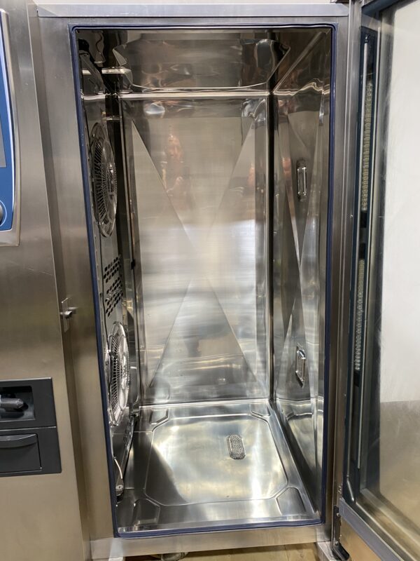 2019 model Rational SCCWE202 20 pan/FULL size/Electric Combi 480v/3 phase (Refurbished w/Warranty) - Image 14