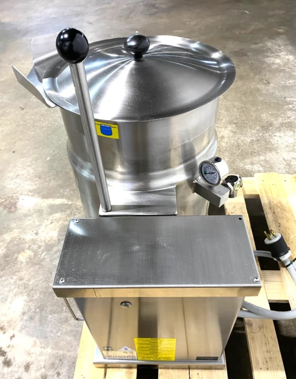 Cleveland 6 gallon electric 208/240v kettle w/lid (Refurbished w/WARRANTY) - Image 5