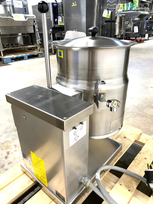Cleveland 6 gallon electric 208/240v kettle w/lid (Refurbished w/WARRANTY) - Image 6