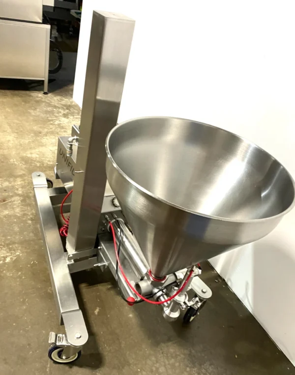 Unifiller Universal 1000i single piston filler with mobile stand (Refurbished) - Image 17