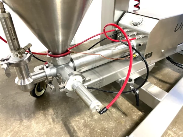 Unifiller Universal 1000i single piston filler with mobile stand (Refurbished) - Image 10