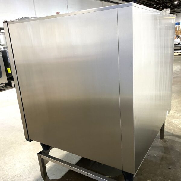 Rational (SCCWE102G) 10 pan/FULL size Nat Gas Combi (Refurb w/Warranty) - Image 8