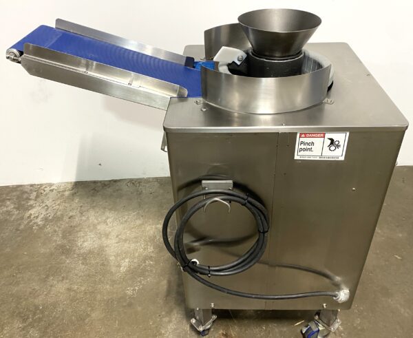 2023 Model ... AM Manufacturing Round-O-Matic R900C Dough rounder - Image 3