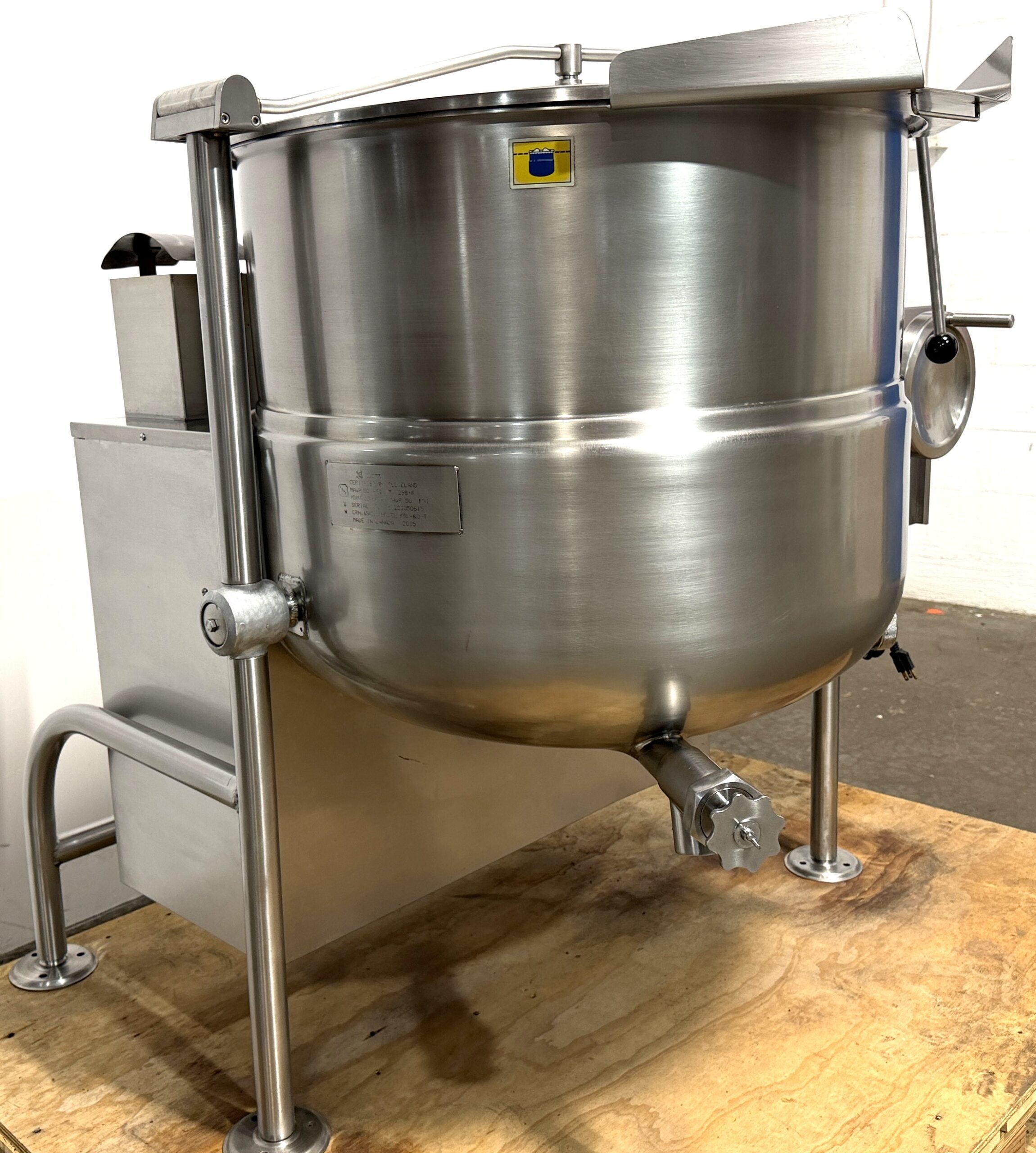 Cleveland 60 gallon, natural gas, tilting kettle (model: KGL-60-T) Refurbished w/WARRANTY - Image 13