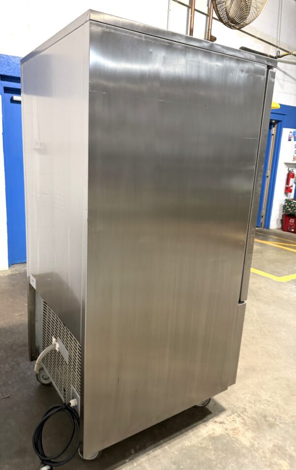 American Panel (AP12BCF110-3) 32” Reach In Blast Chiller (Refurbished w/WARRANTY) - Image 11