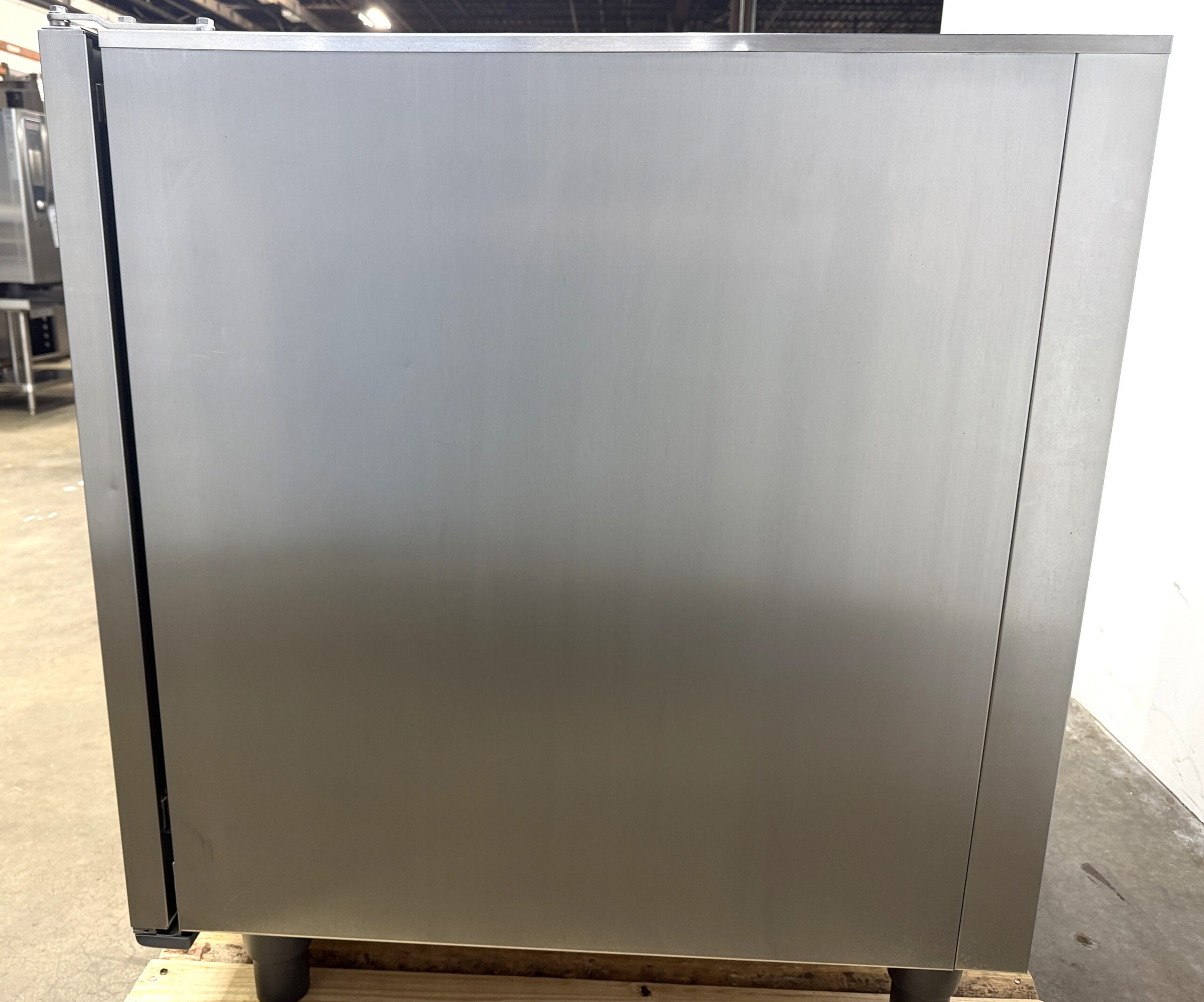 Rational (SCCWE102G) 10 pan/FULL size Nat Gas Combi Oven(Refurbished w/Warranty) - Image 14