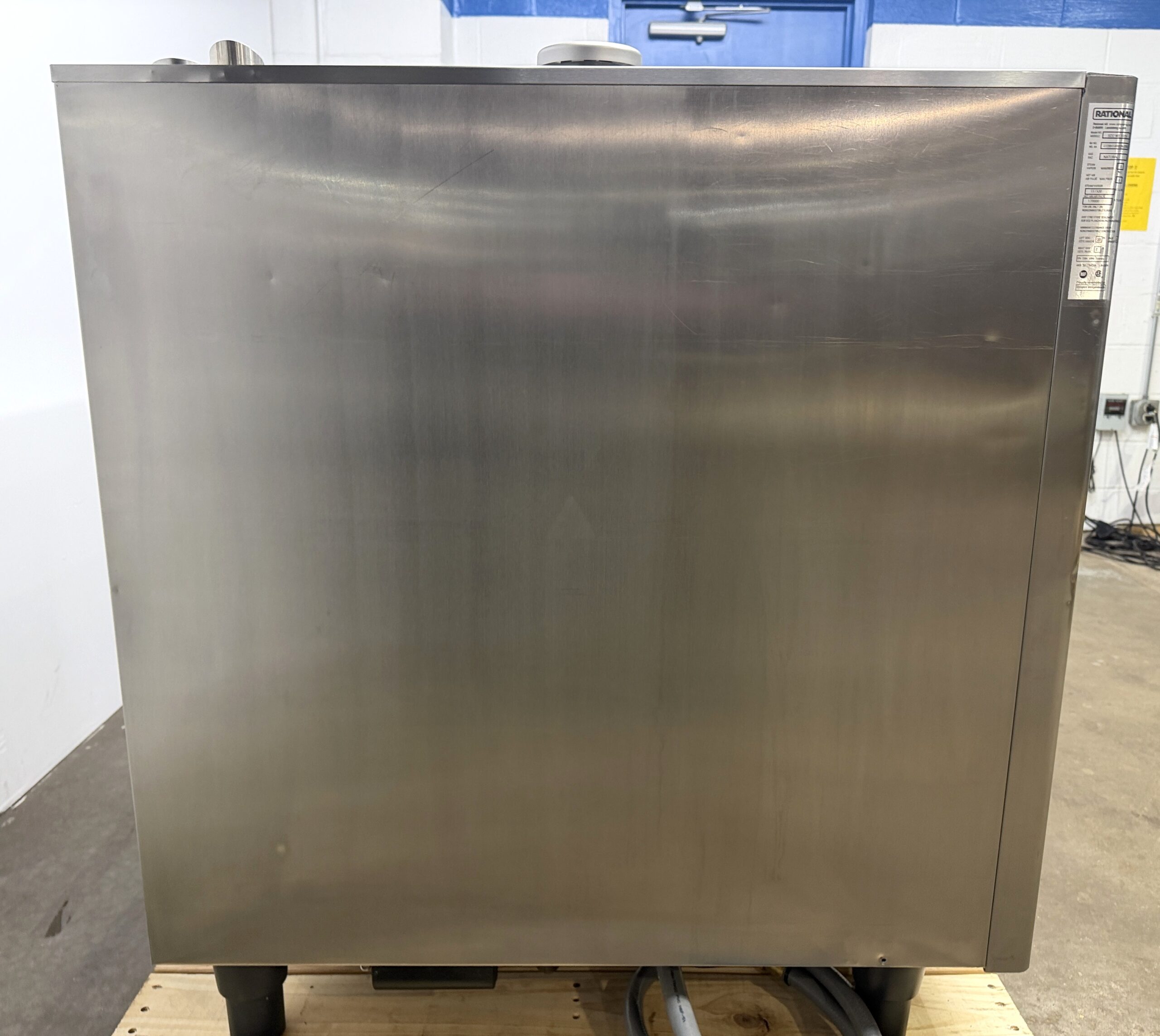 Rational (SCCWE102G) 10 pan/FULL size Nat Gas Combi Oven(Refurbished w/Warranty) - Image 9