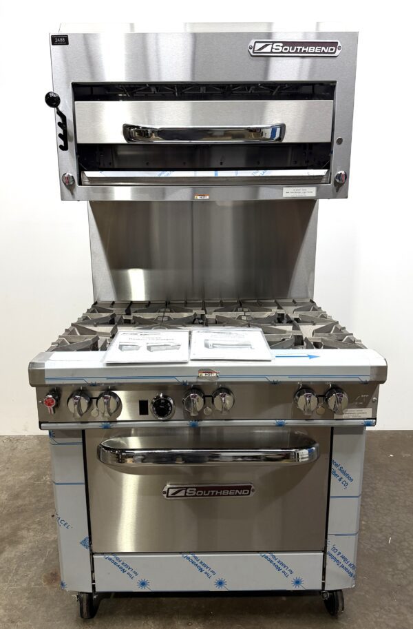Southbend (4361D) 36" 6 Burner Range & (P36-RAD) Salamander Broiler (NEWE Open Box)