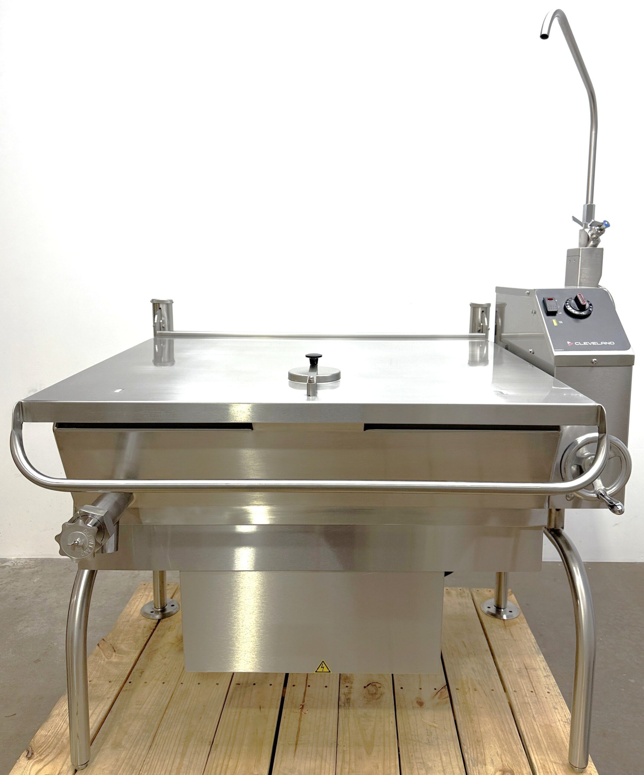 2023 model Cleveland 40 gallon, Natural gas braising pan (NEW OPEN BOX)