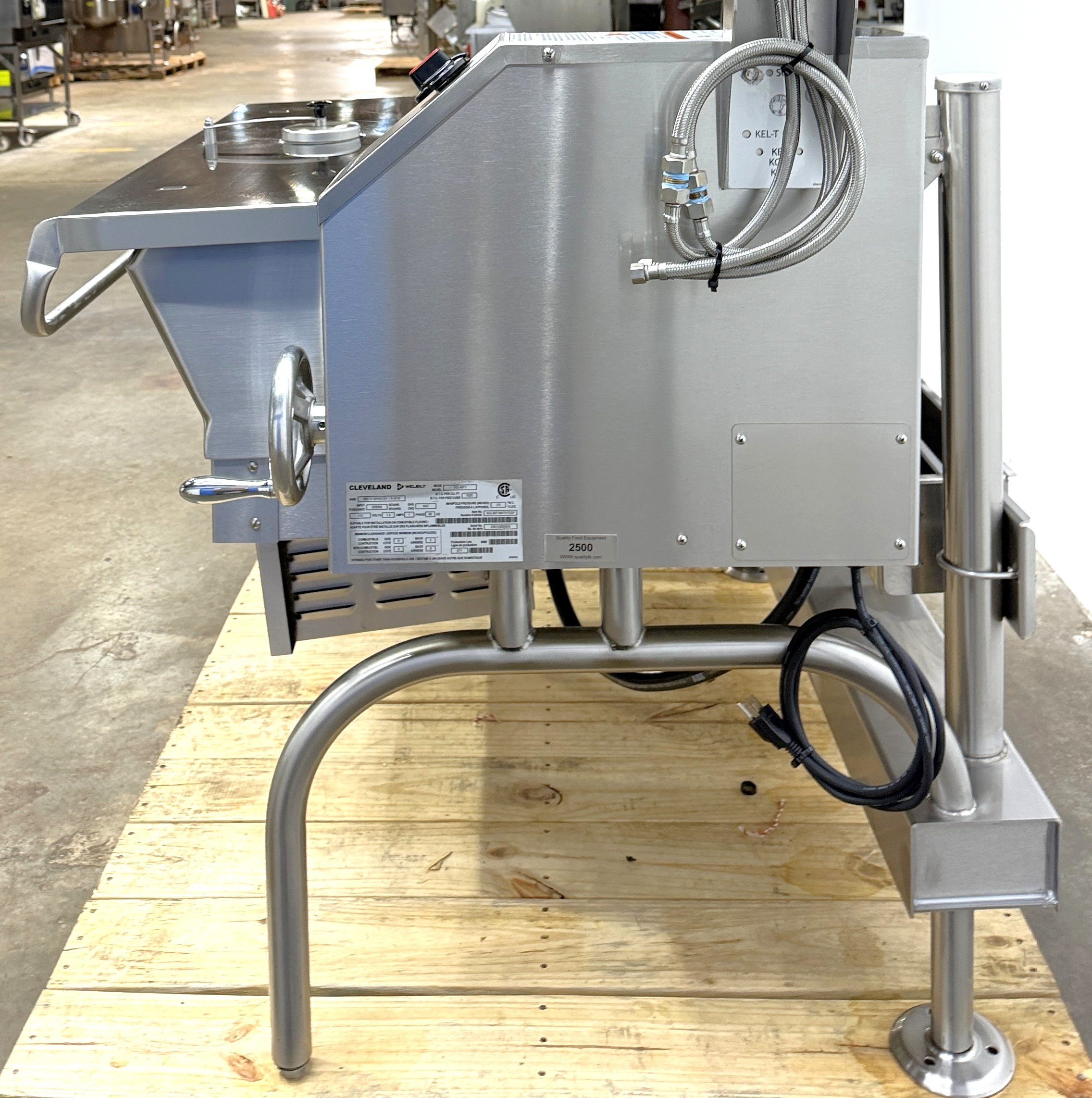 2023 model Cleveland 40 gallon, Natural gas braising pan (NEW OPEN BOX) - Image 20