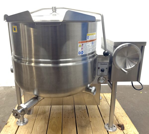 Cleveland KGL-40T (40 GAL ) Nat. Gas, Tilt Kettle (Refurbished w/WARRANTY)
