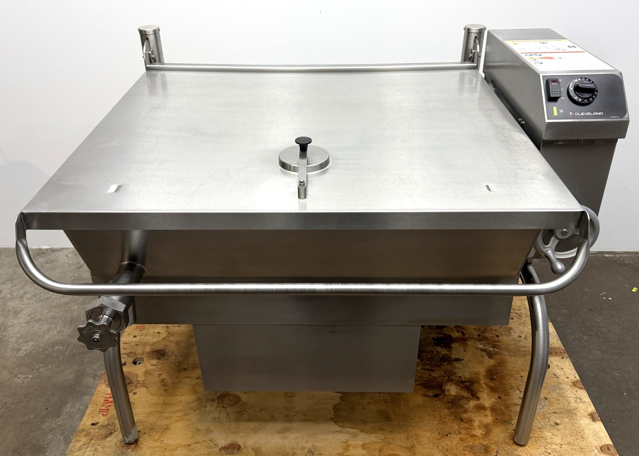 Cleveland 40 gallon, Natural gas, braising pan (Fully Refurbished w/WARRANTY) - Image 22