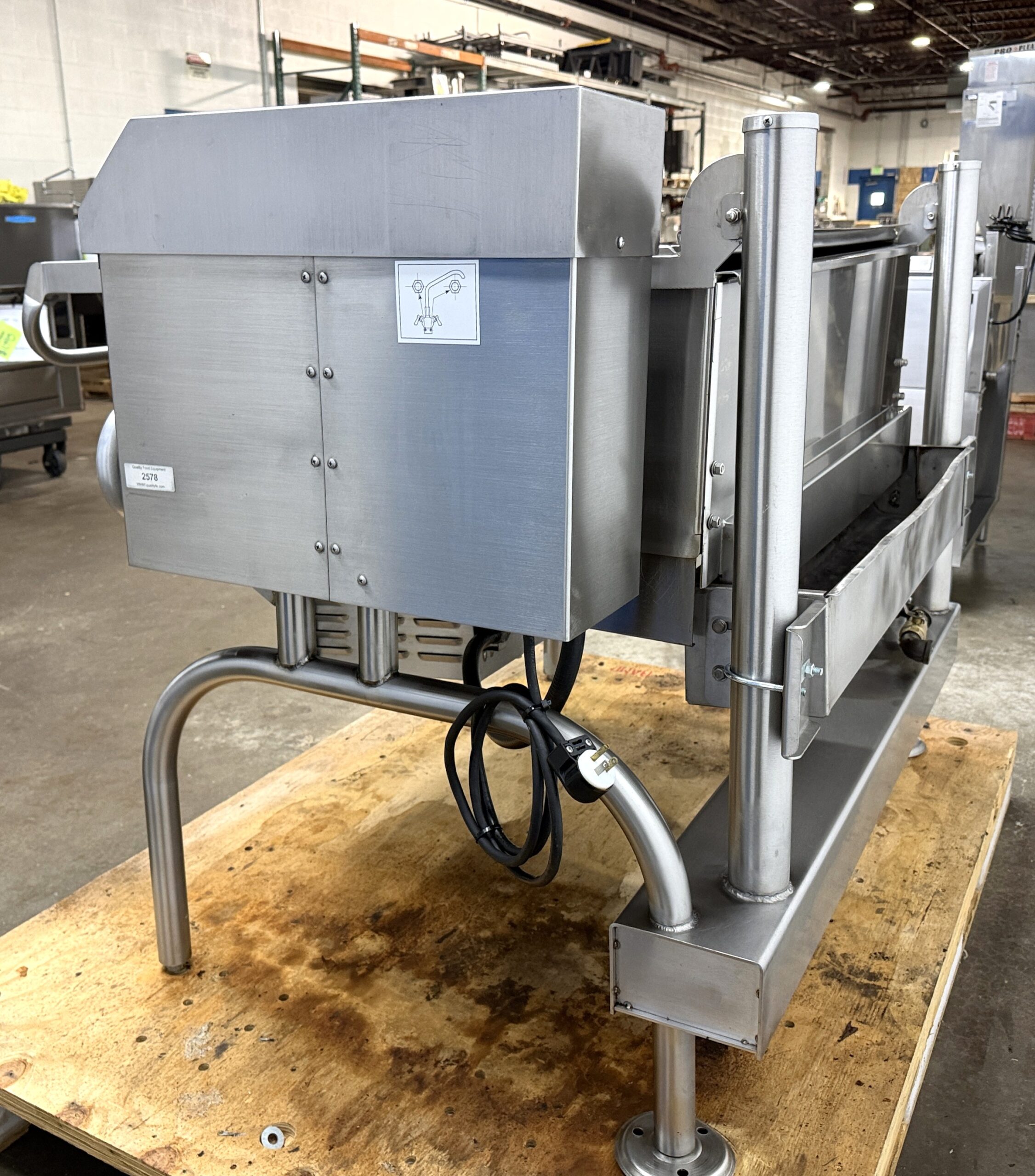 Cleveland 40 gallon, Natural gas, braising pan (Fully Refurbished w/WARRANTY) - Image 17