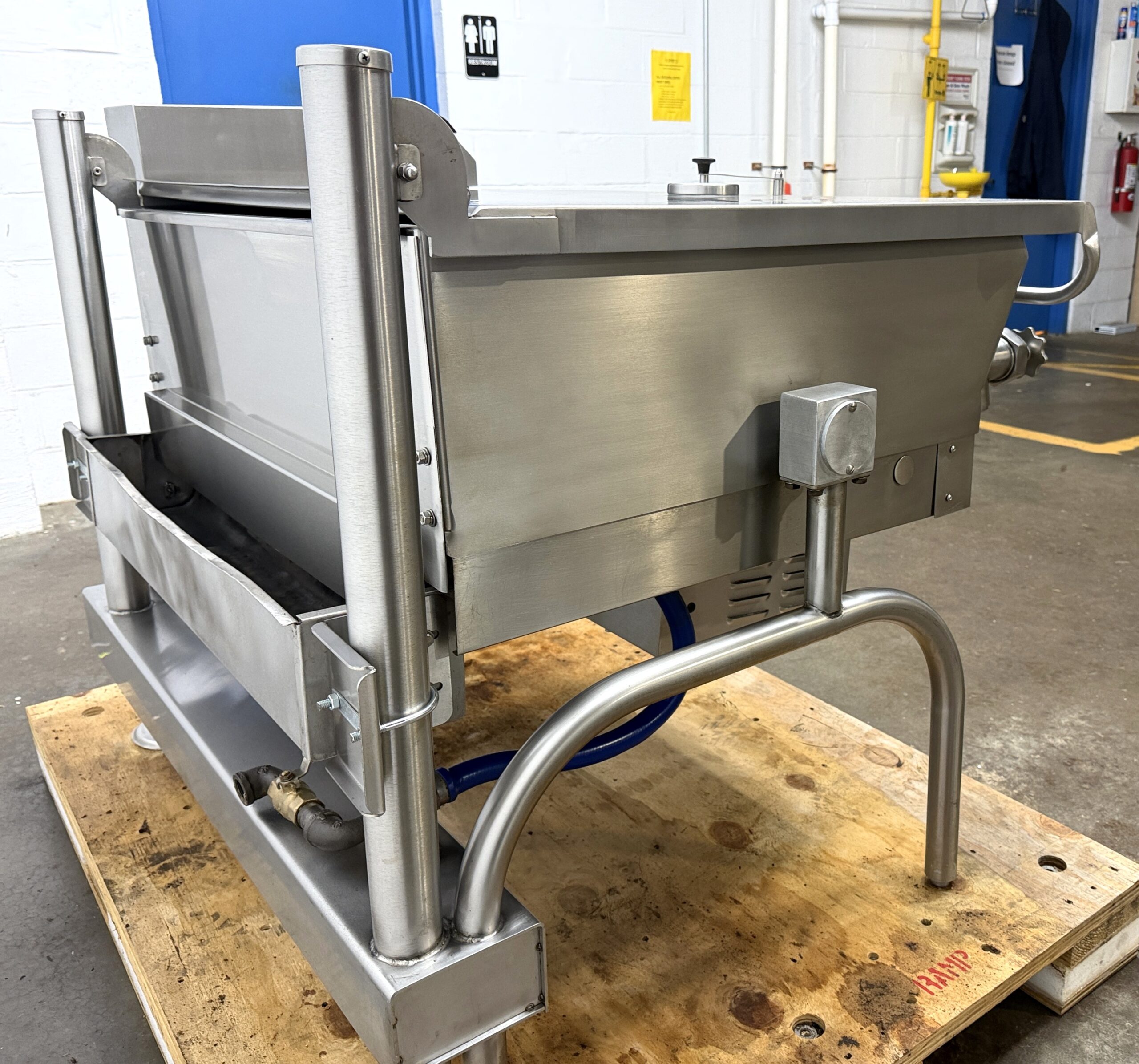 Cleveland 40 gallon, Natural gas, braising pan (Fully Refurbished w/WARRANTY) - Image 15
