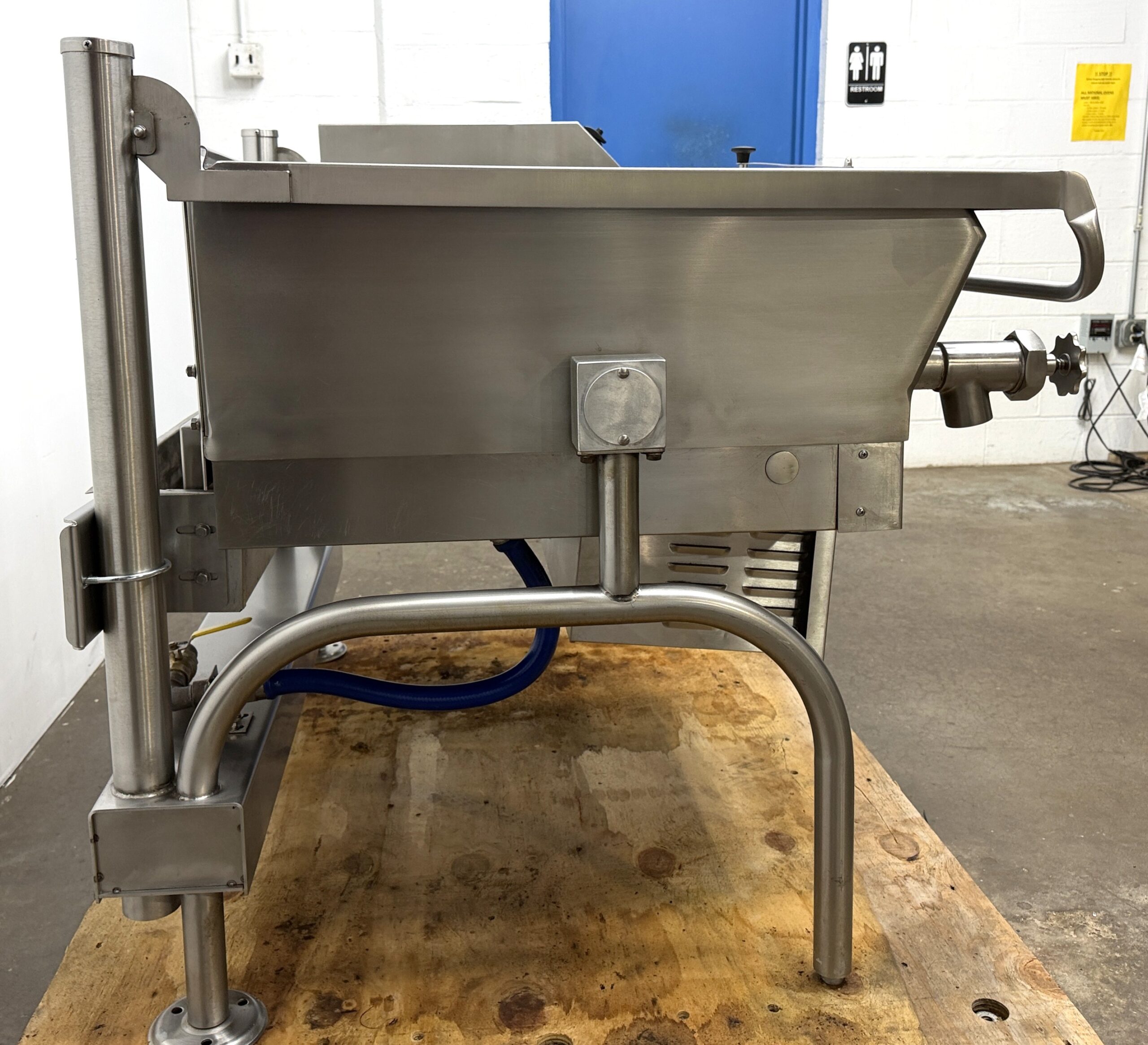 Cleveland 40 gallon, Natural gas, braising pan (Fully Refurbished w/WARRANTY) - Image 13