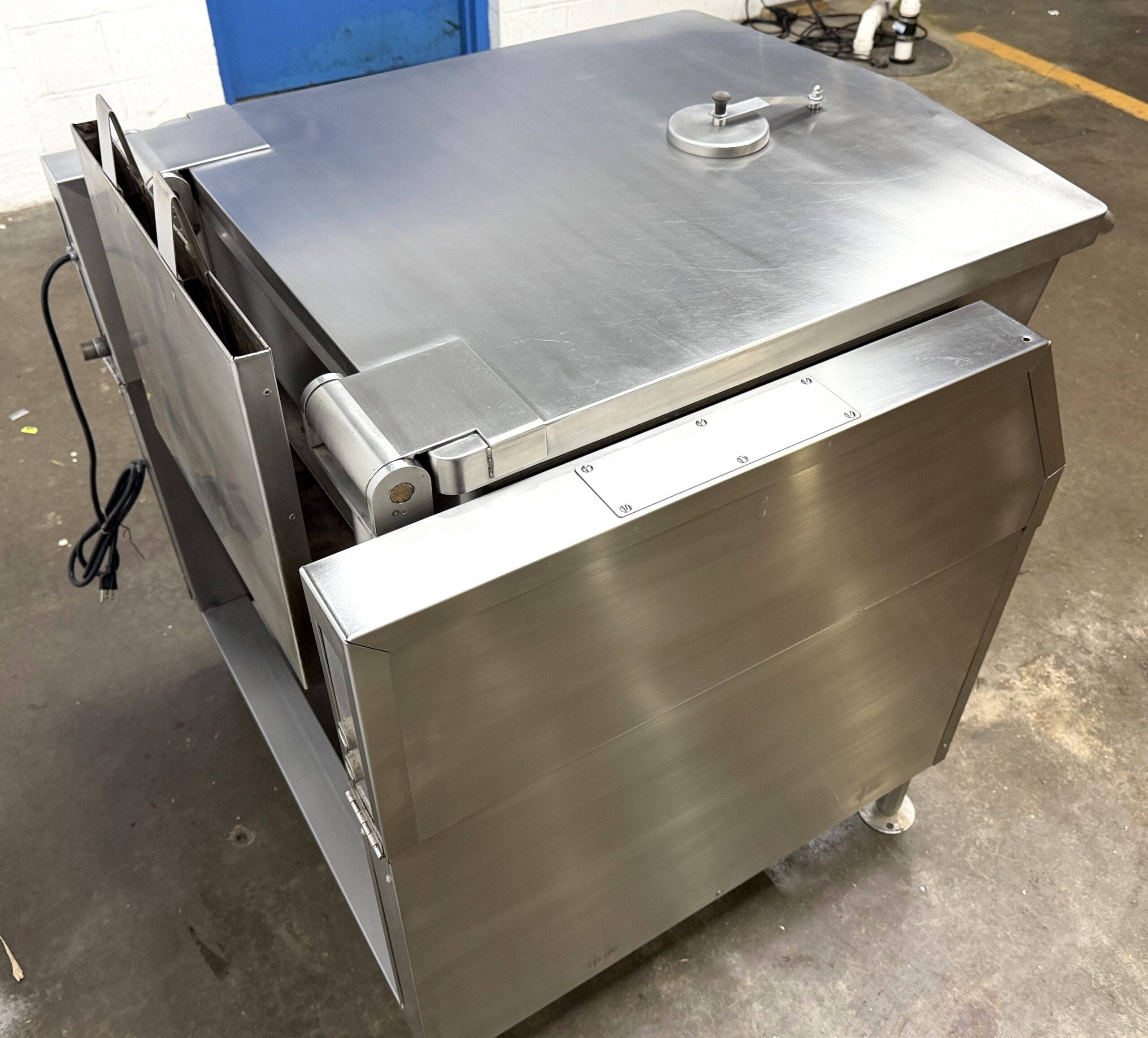 Market Forge 30 Gallon, Natural gas, Power tilt, Braising pan (Refurbished w/WARRANTY) - Image 14