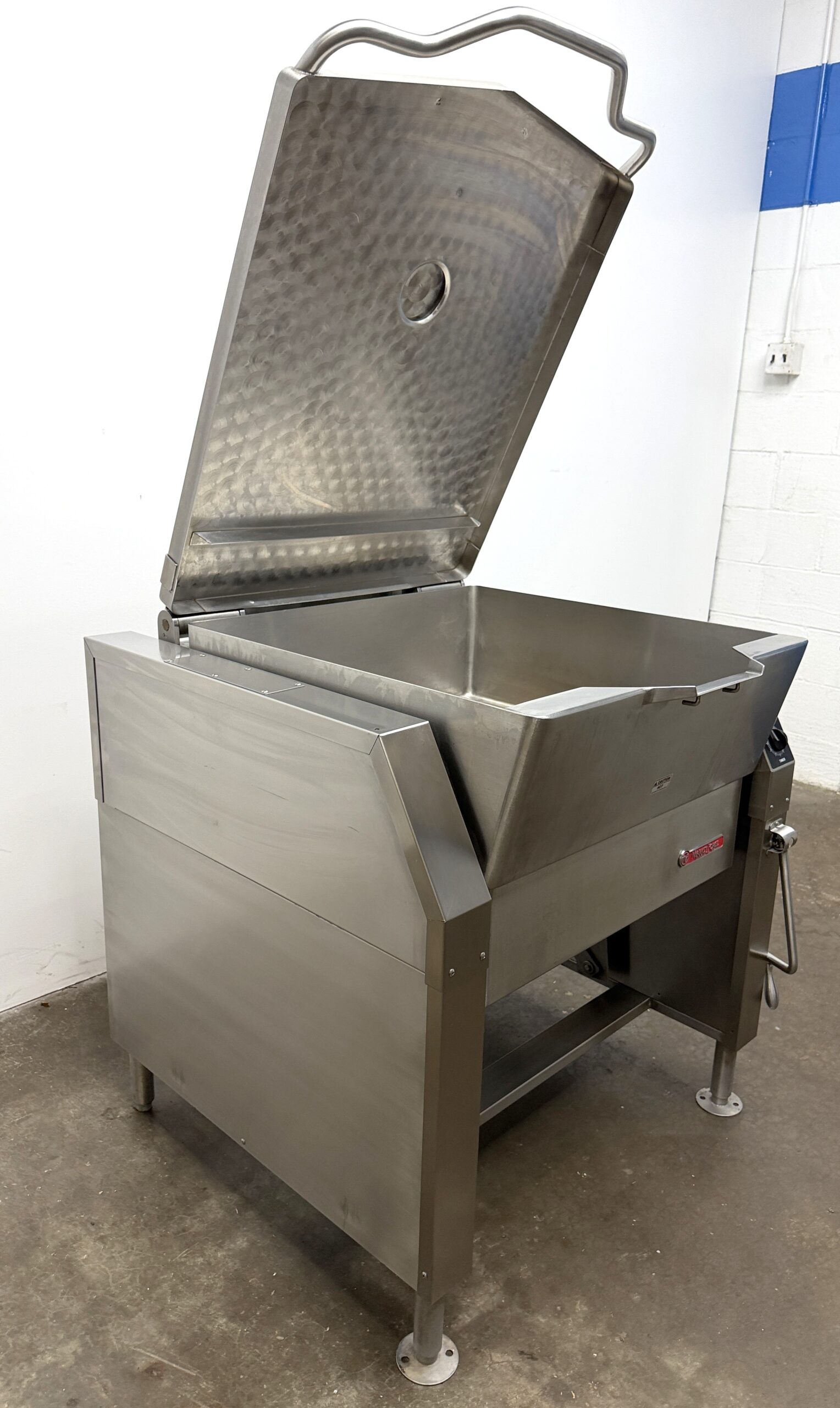 Market Forge 30 Gallon, Natural gas, Power tilt, Braising pan (Refurbished w/WARRANTY) - Image 8