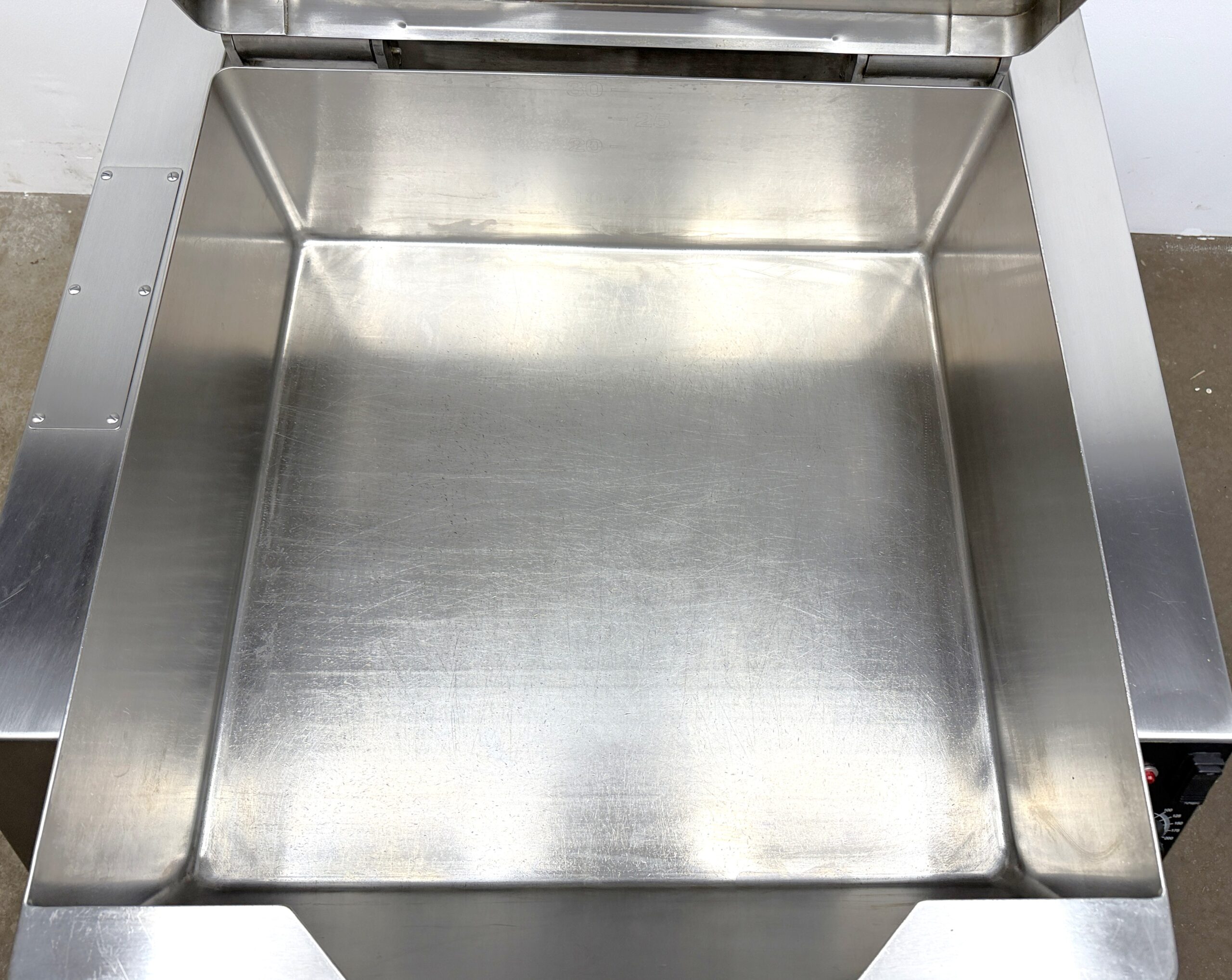 Market Forge 30 Gallon, Natural gas, Power tilt, Braising pan (Refurbished w/WARRANTY) - Image 6