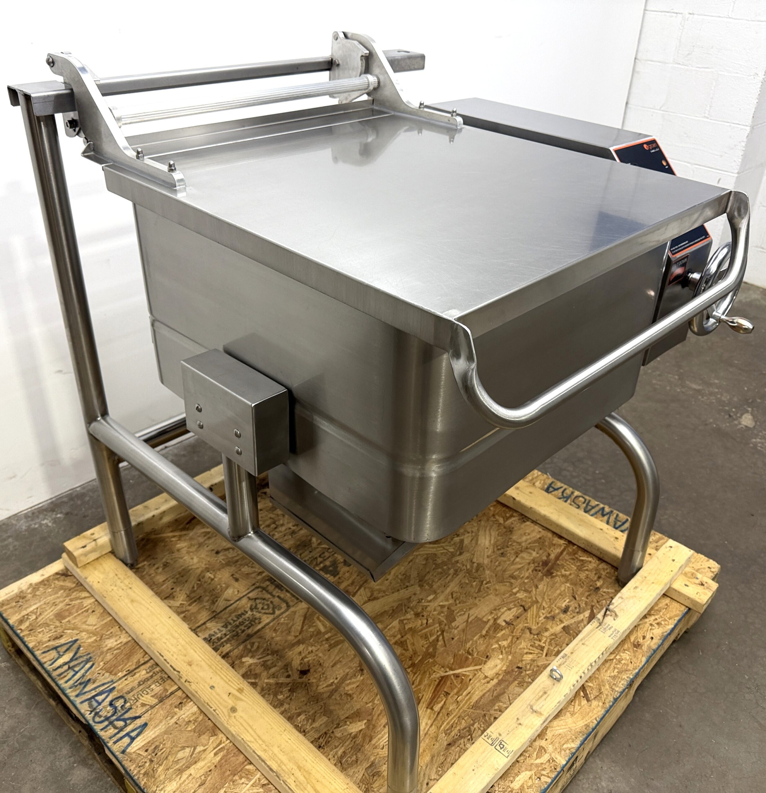 Groen BPM-30GC … 30 Gal. Natural Gas Braising Pan (Refurbished w/WARRANTY) - Image 12