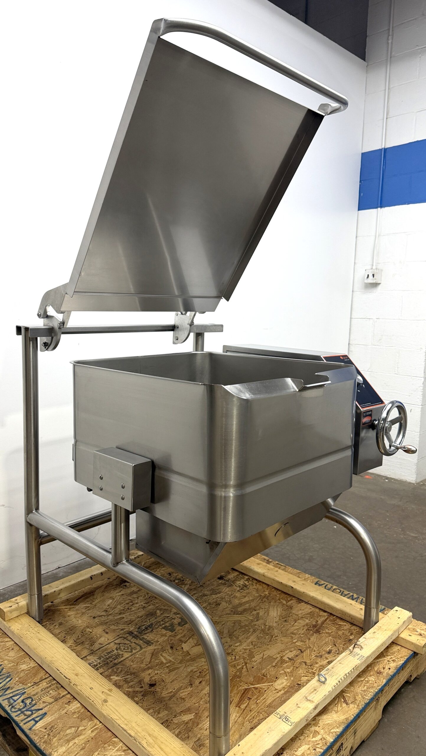 Groen BPM-30GC … 30 Gal. Natural Gas Braising Pan (Refurbished w/WARRANTY) - Image 10