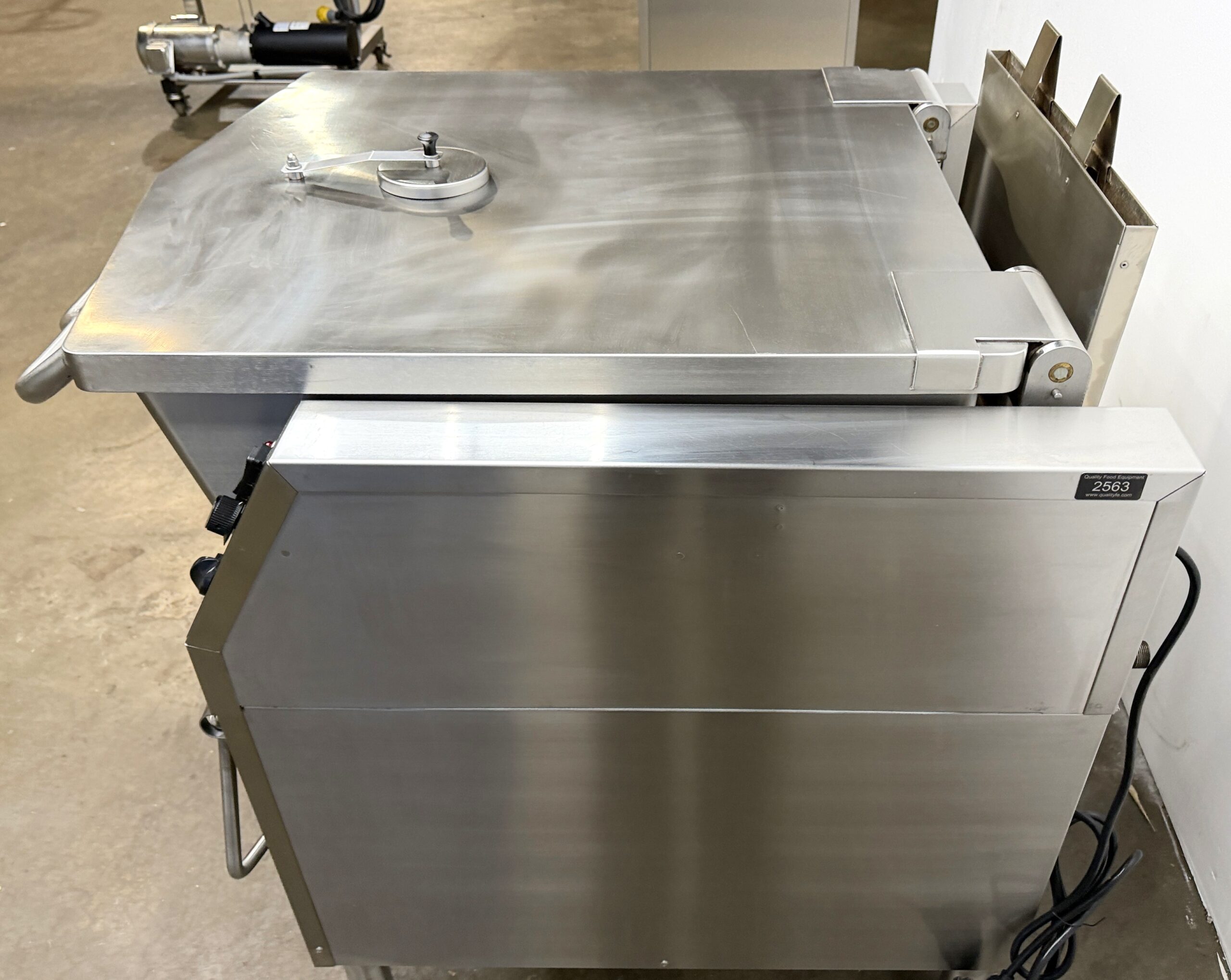 Market Forge 30 Gallon, Natural gas, Power tilt, Braising pan (Refurbished w/WARRANTY) (Copy) - Image 14