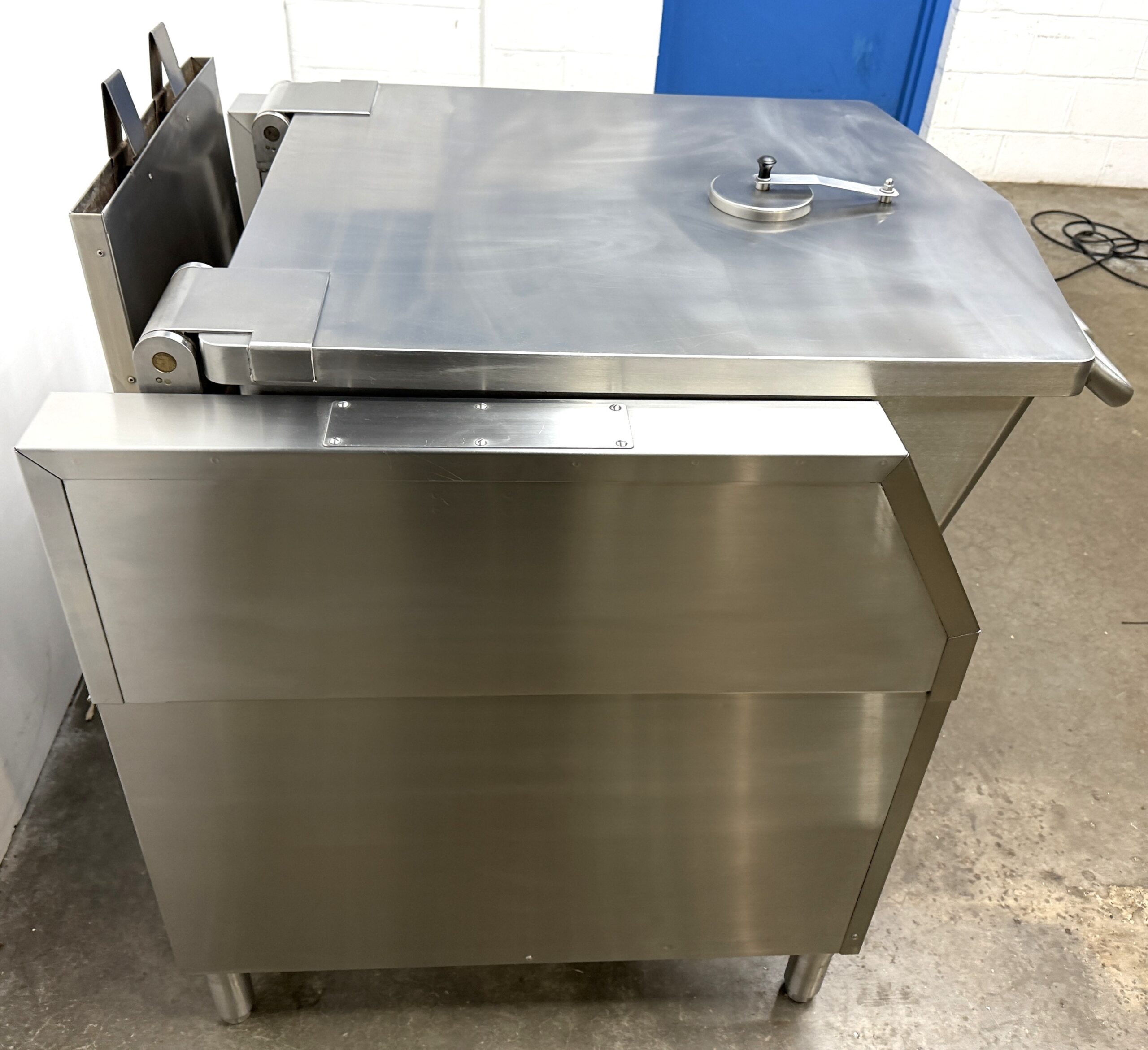 Market Forge 30 Gallon, Natural gas, Power tilt, Braising pan (Refurbished w/WARRANTY) (Copy) - Image 12