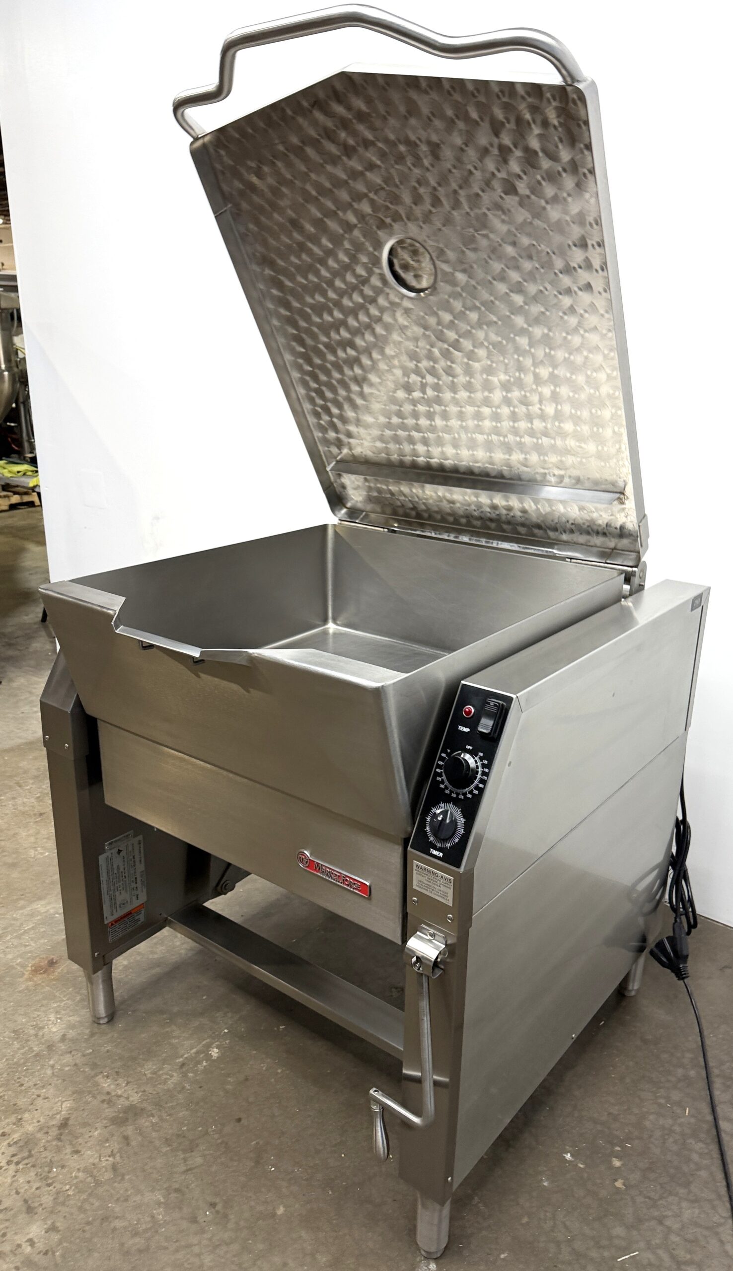 Market Forge 30 Gallon, Natural gas, Power tilt, Braising pan (Refurbished w/WARRANTY) (Copy) - Image 7
