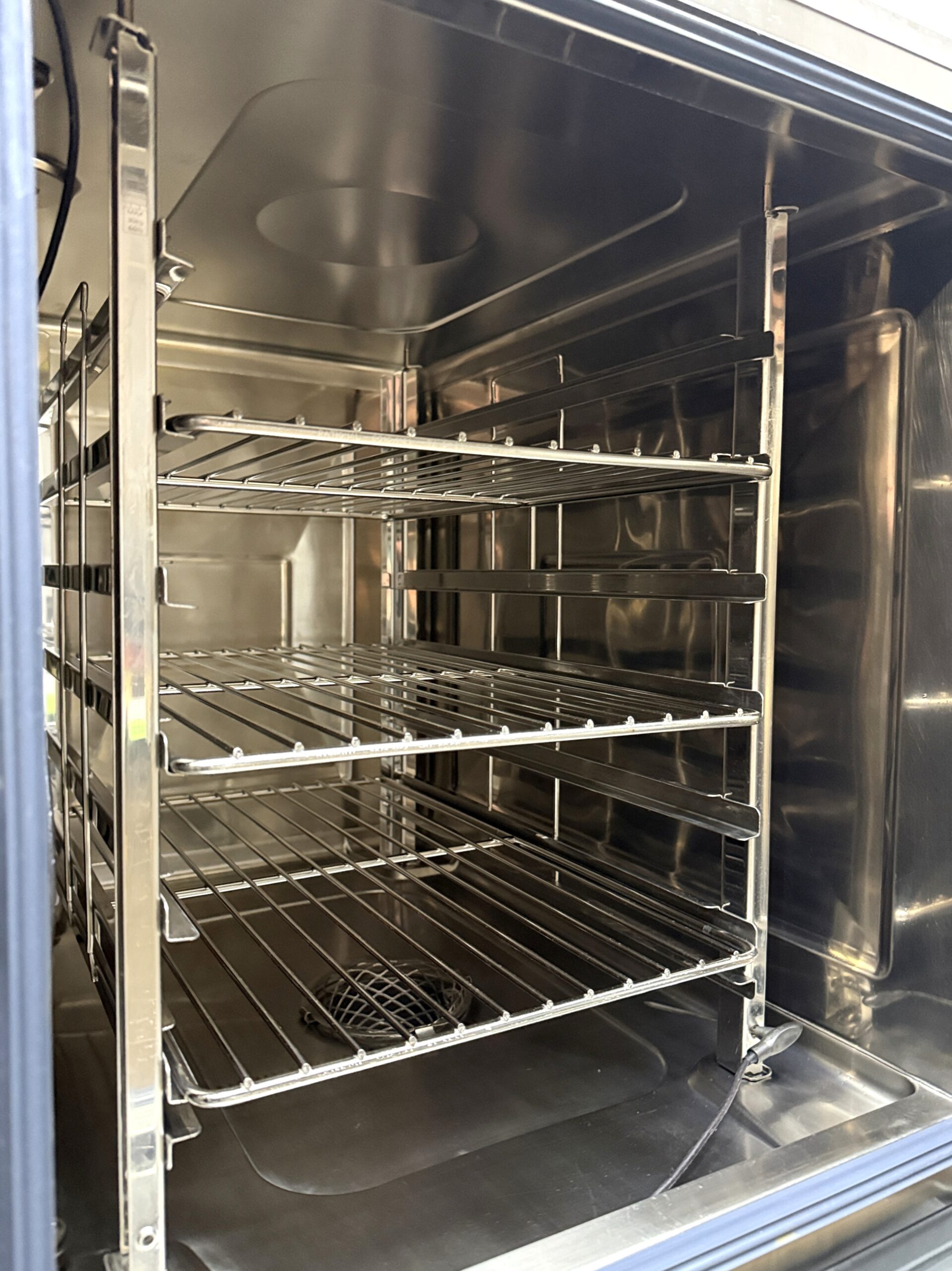 Rational IcombiPro, 6 Pan, Half Size, Electric Combi Oven w/ Stand Refurbished w/Warranty - Image 3