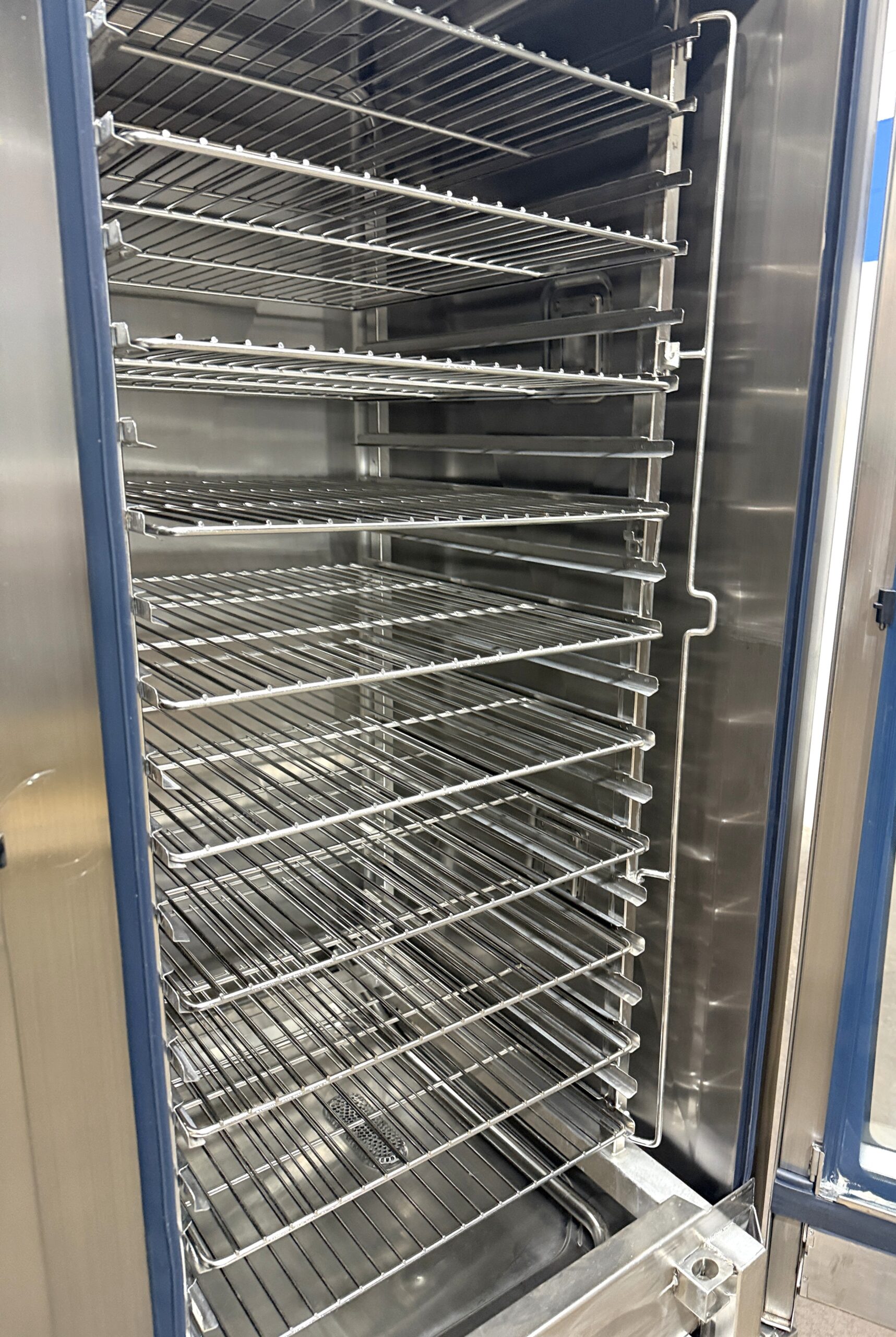 Rational SCCWE202G (20) Pan, Full size, Natural Gas Combi Oven (Refurbished w/WARRANTY) - Image 8