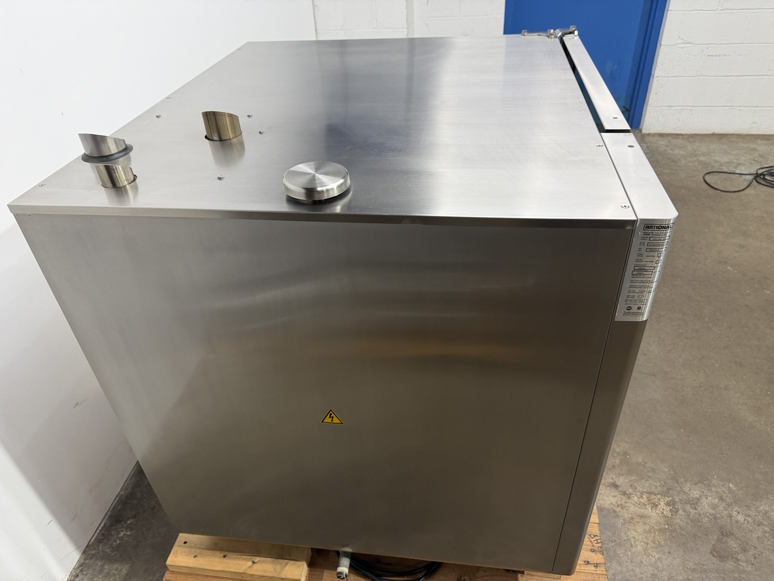 Rational (SCCWE102G) 10 pan/FULL size PROPANE Combi Oven(Refurbished w/Warranty) - Image 9