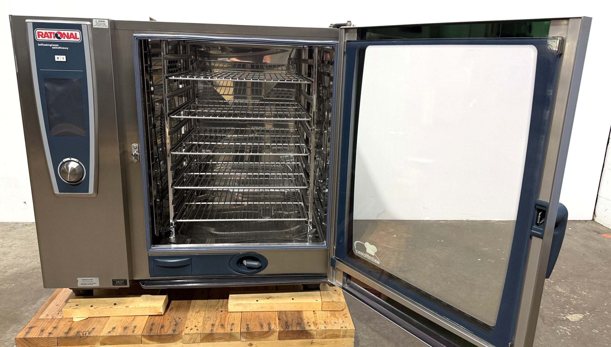 Rational (SCCWE102G) 10 pan/FULL size PROPANE Combi Oven(Refurbished w/Warranty) - Image 6