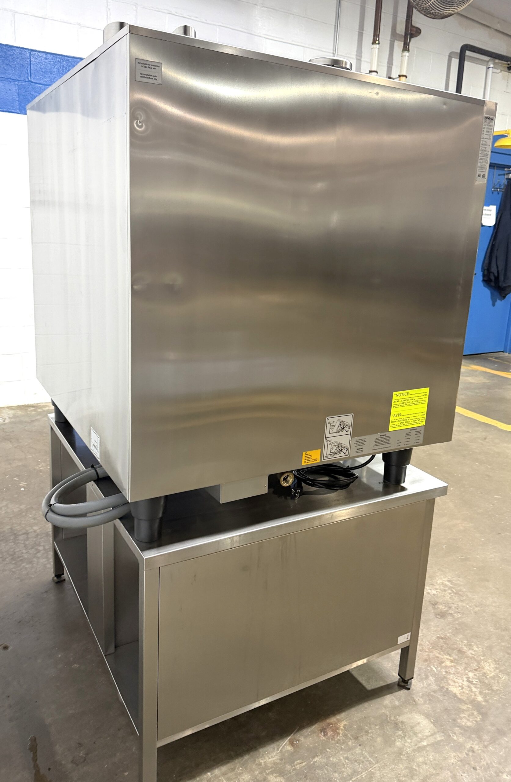 Rational (SCCWE102G) 10 pan/FULL size Natural Gas Combi Oven w/ STAND (Refurbished w/Warranty) - Image 10
