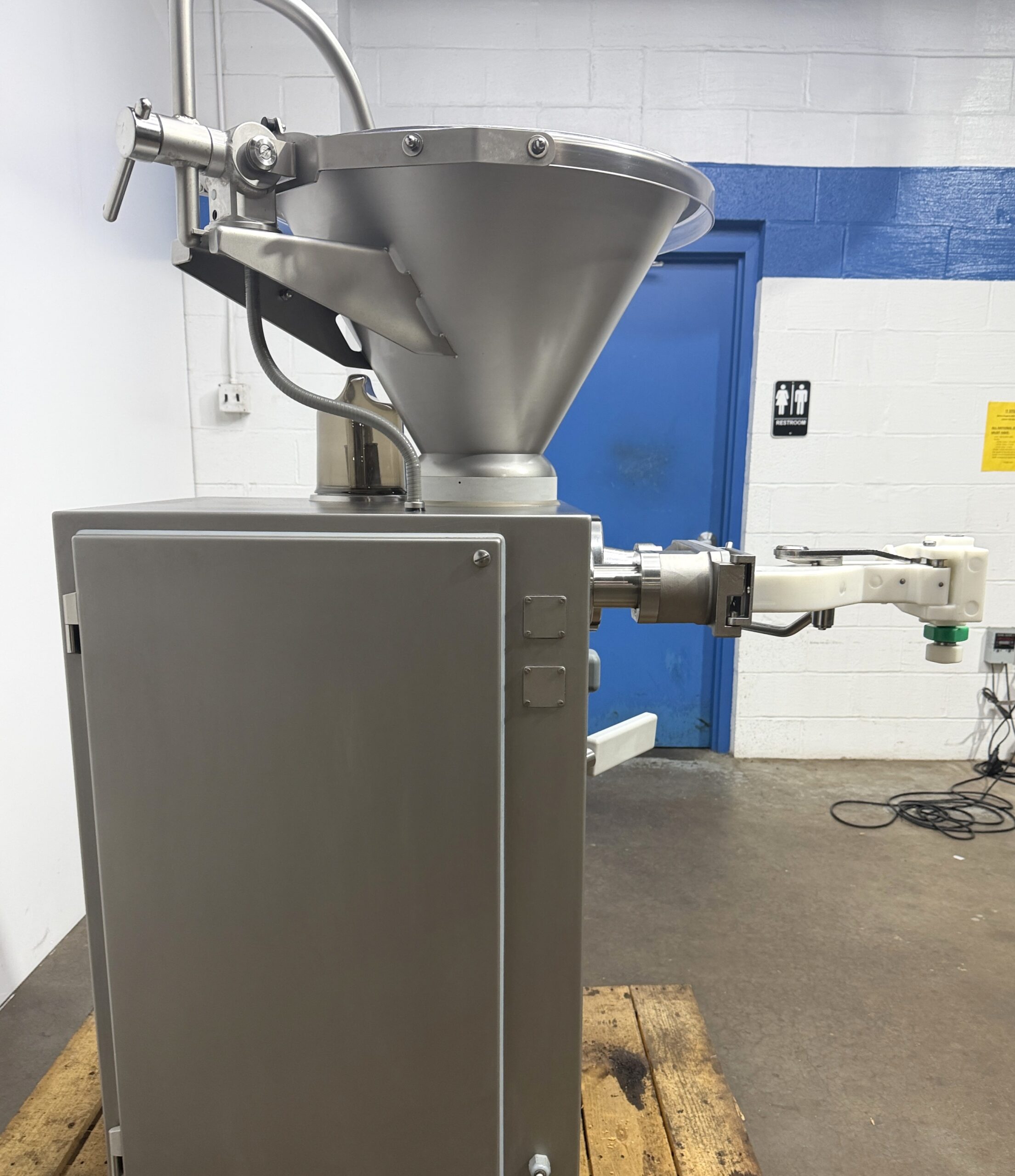 Vemag Sausage Linker (EXCEPTIONAL Condition)(Refurbished w/WARRANTY) - Image 9