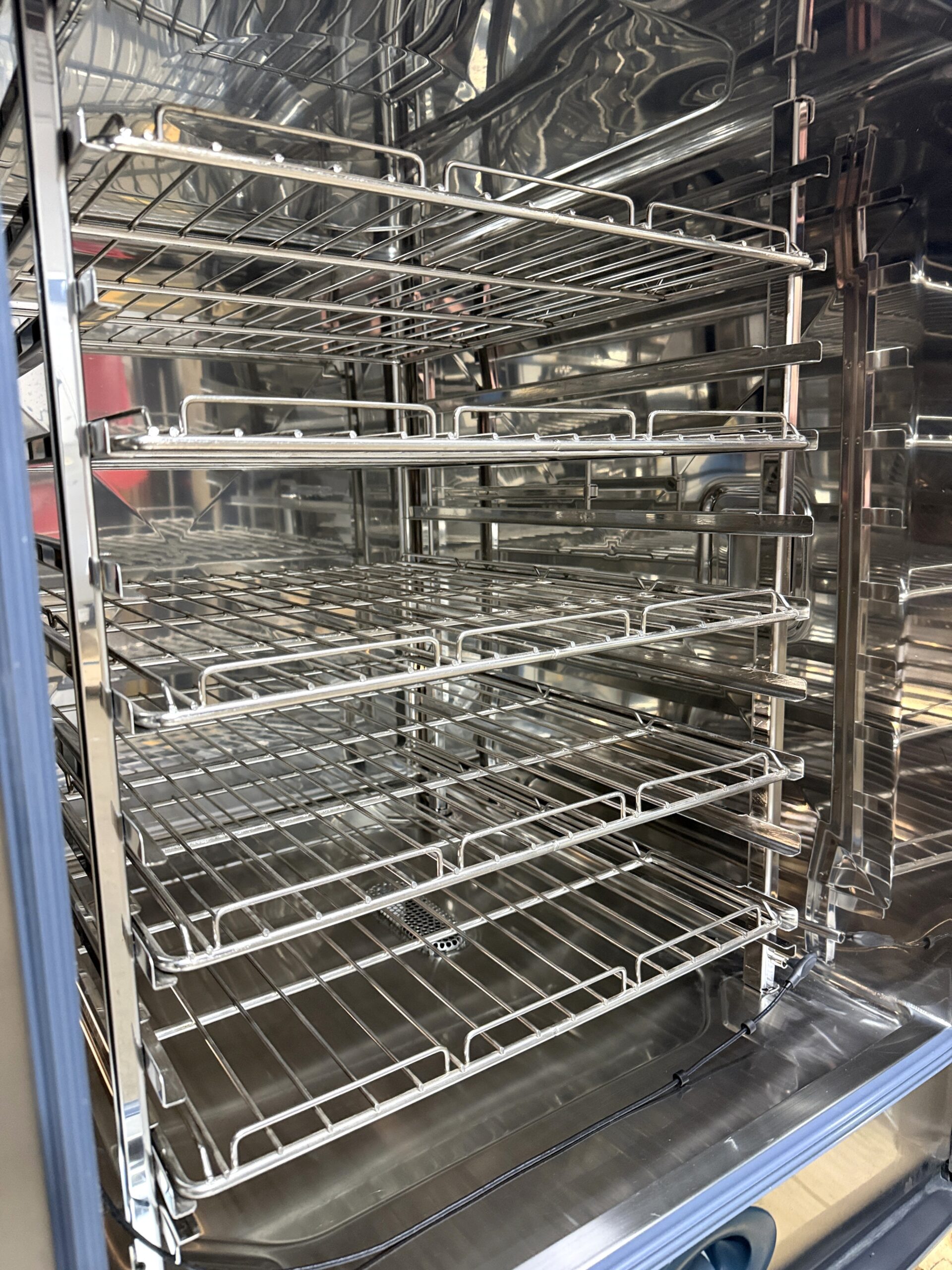 Rational 10 pan, full size, ELECTRIC, combi oven. (Fully refurbished w/WARRANTY) - Image 3