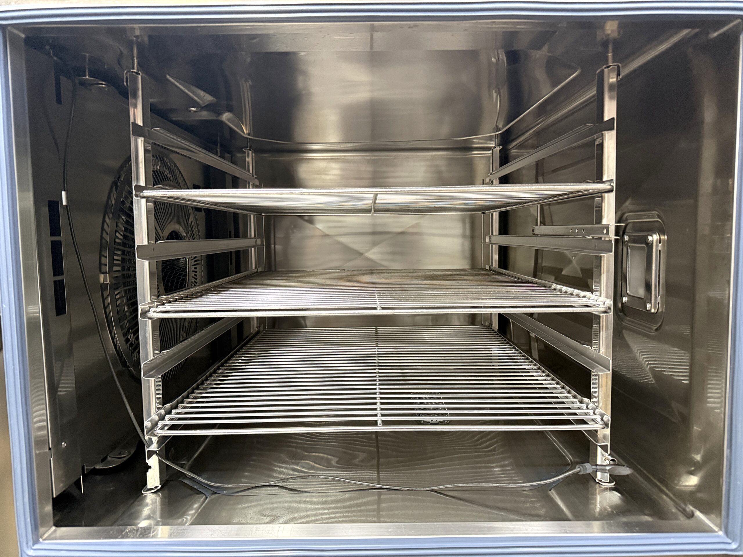 Rational 6 pan, full size, ELECTRIC, combi oven. (Fully refurbished w/WARRANTY) - Image 12