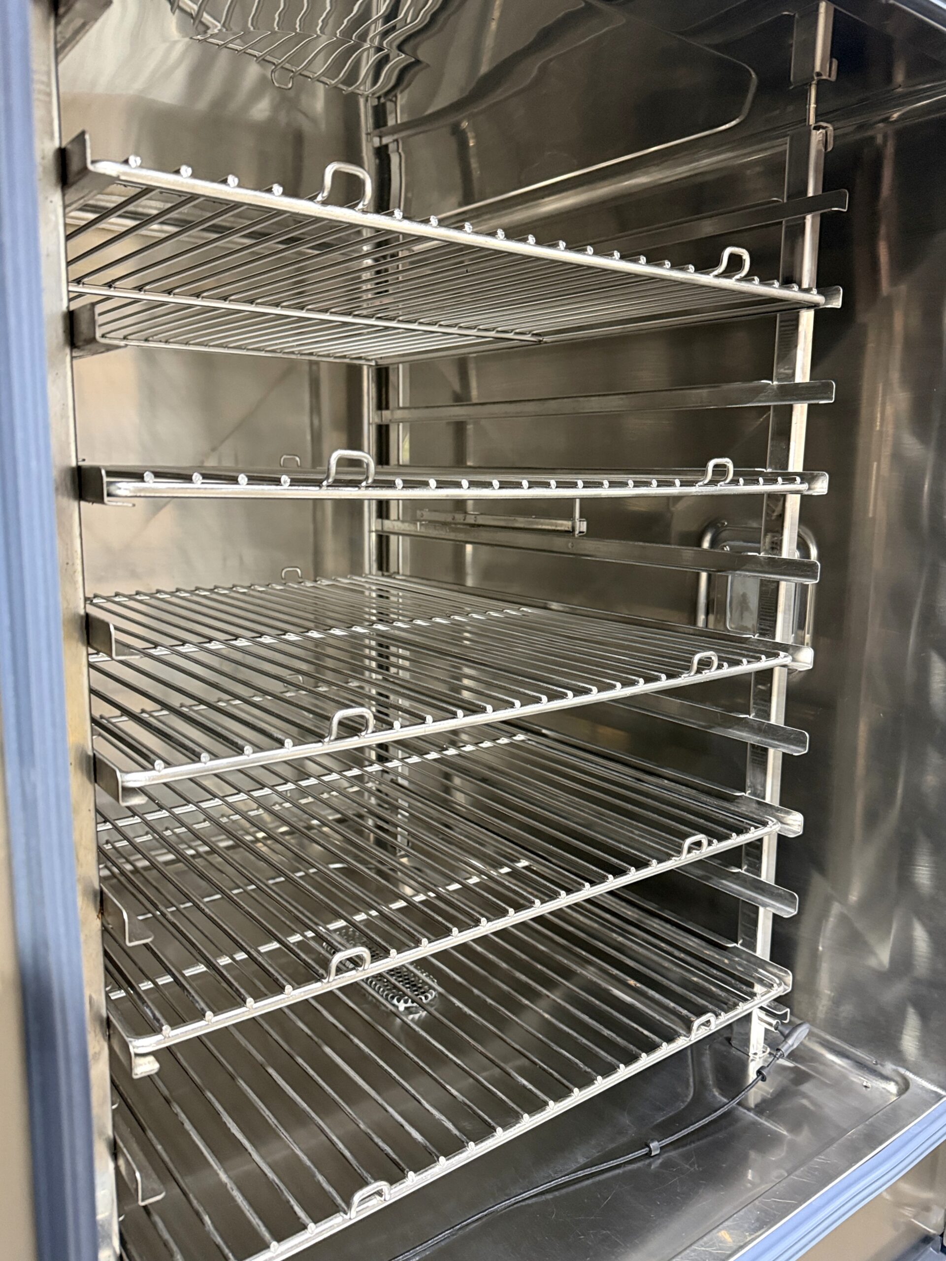 Rational 10 pan, full size, ELECTRIC, combi oven. (Fully refurbished w/WARRANTY) - Image 3