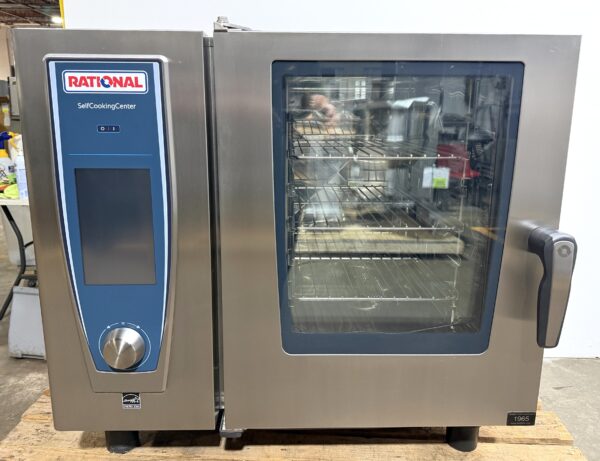 Rational 6 pan/ half size, electric combi oven (Fully refurbished ... Guaranteed to function as intended)