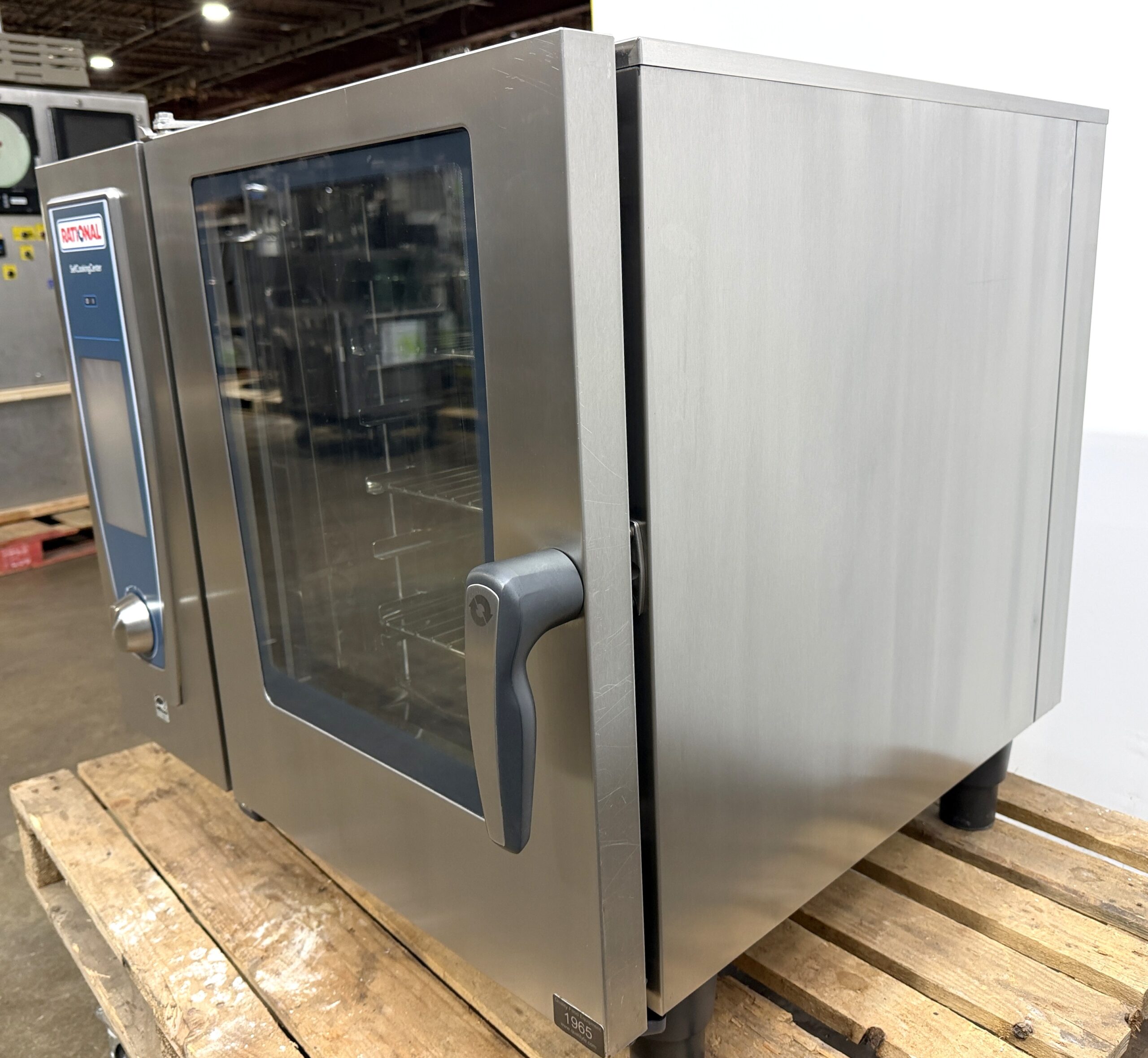 Rational 6 pan/ half size, electric combi oven (Fully refurbished ... Guaranteed to function as intended) - Image 4