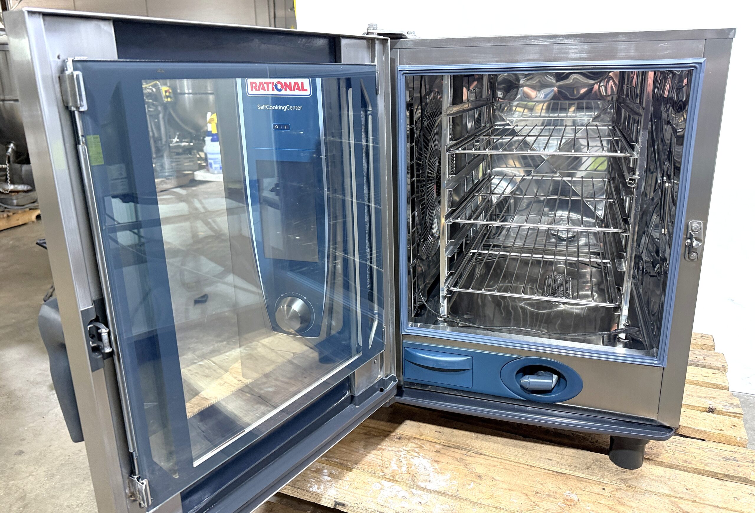 Rational 6 pan/ half size, electric combi oven (Fully refurbished ... Guaranteed to function as intended) - Image 16