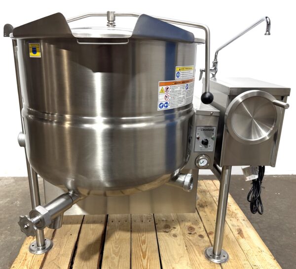 Cleveland KGL-40T (40 GAL ) Nat. Gas, Tilt Kettle (Refurbished w/WARRANTY)