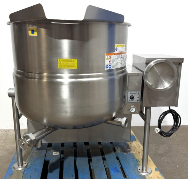 Cleveland KGL-60-T 60-Gallon Natural Gas Tilting Kettle (Refurbished w/Warranty))