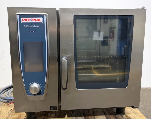 Rational 6 pan/ half size, electric combi oven (Fully refurbished ... Guaranteed to function as intended)
