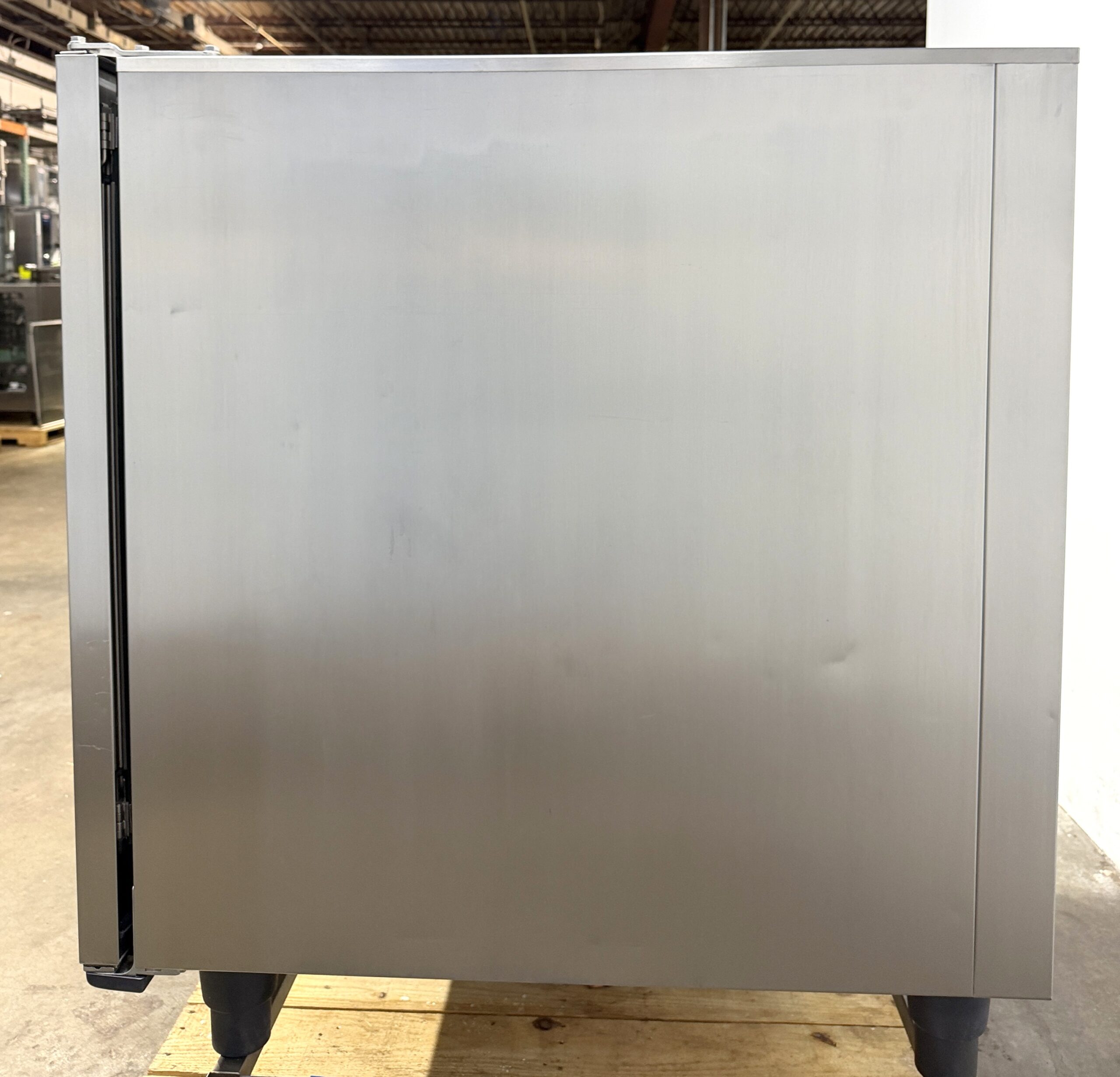 Rational (SCCWE102G) 10 pan/FULL size Natural Gas Combi Oven (Refurbished w/Warranty) - Image 4