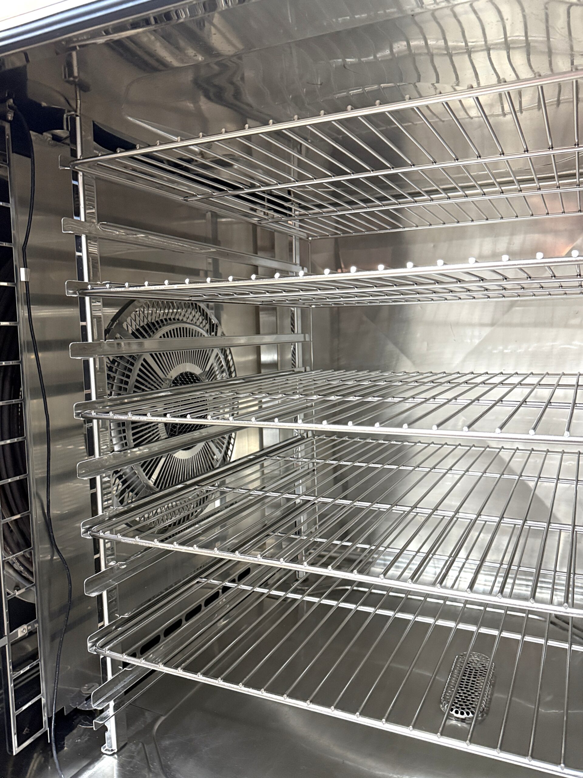 Rational (SCCWE102G) 10 pan/FULL size Natural Gas Combi Oven (Refurbished w/Warranty) - Image 11