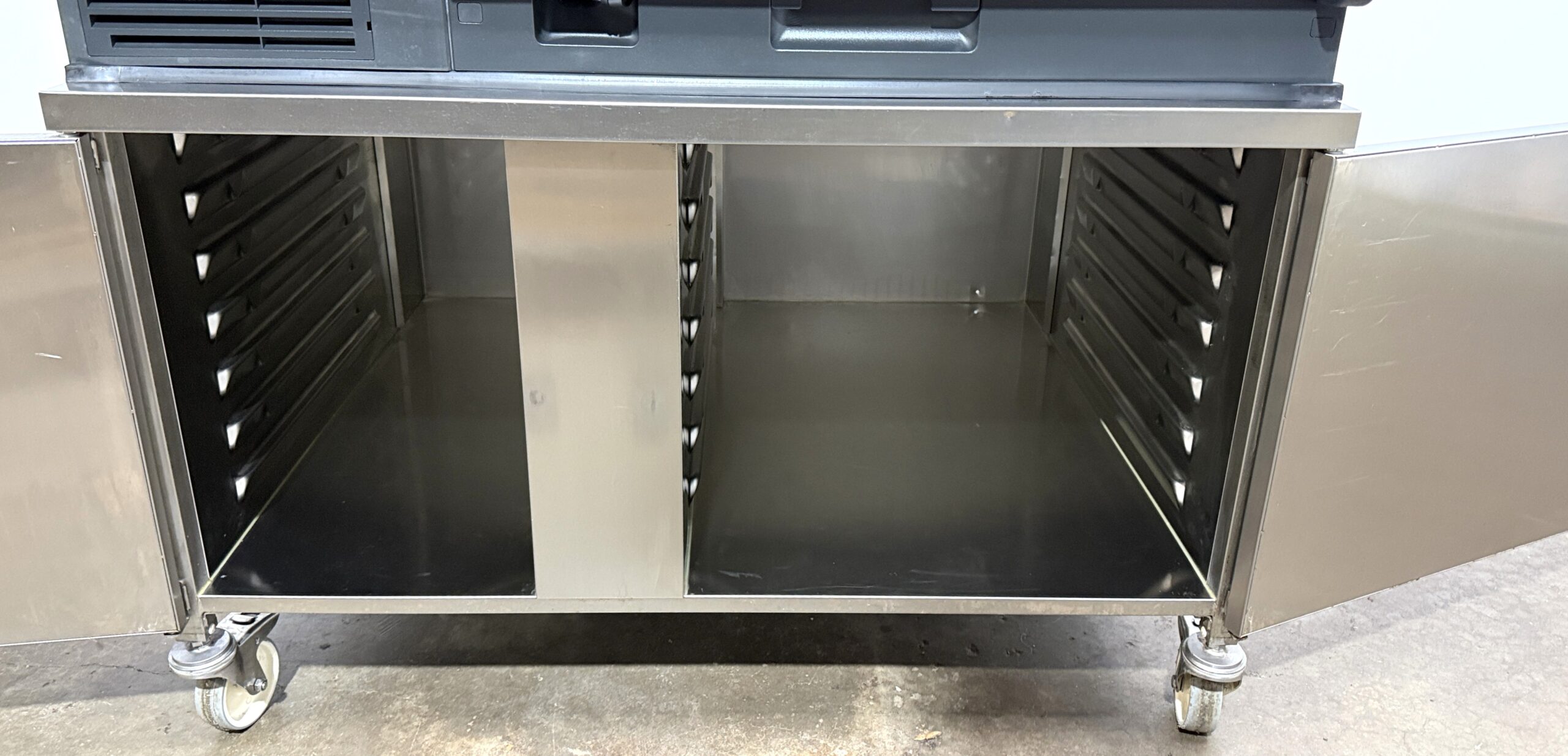 Rational 10 pan, full size, electric, combi 480V/3phase w/ Stand (Refurbished w/WARRANTY) - Image 13