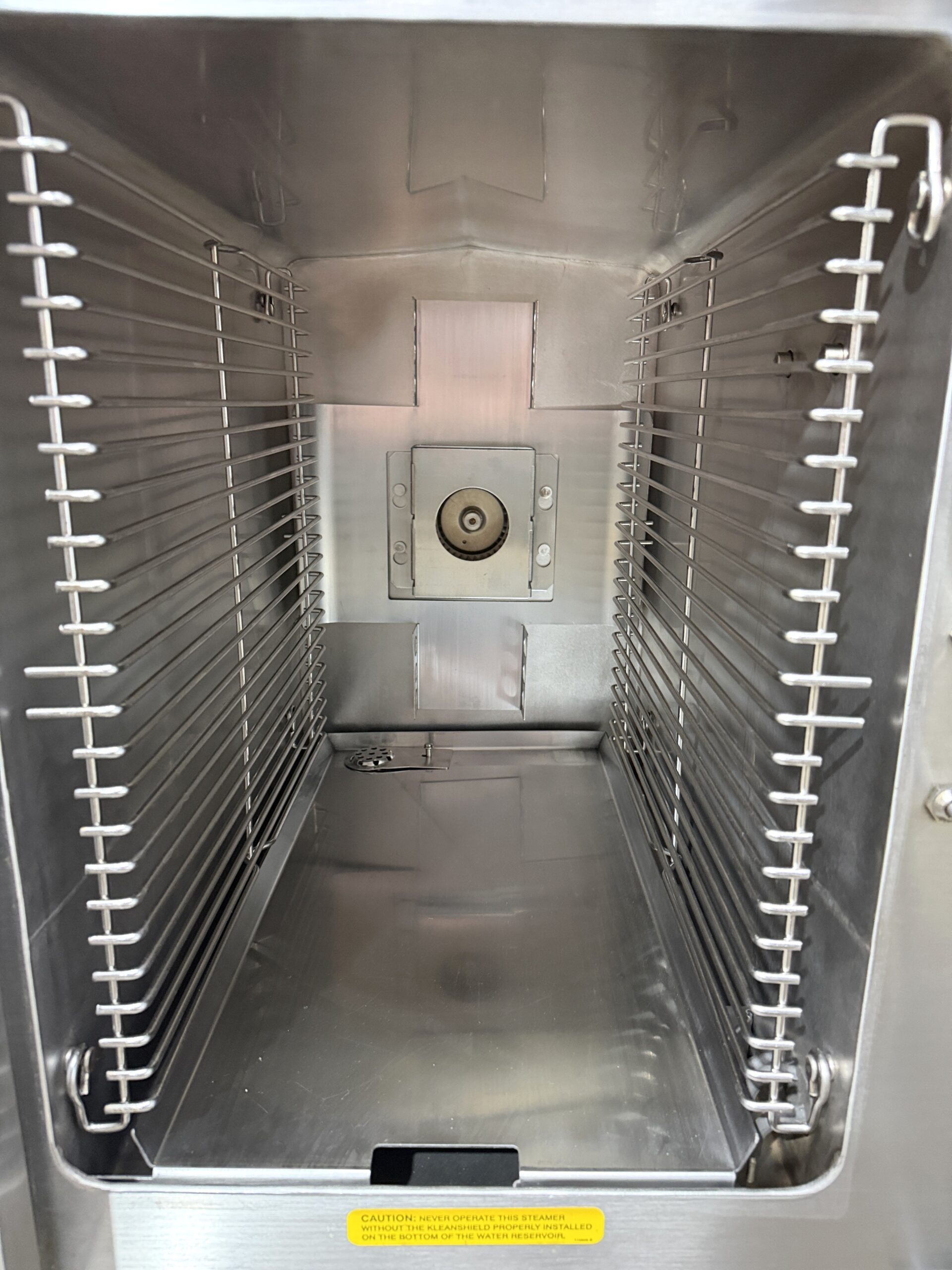 Cleveland 22CET6.1 (6) Pan Electric Countertop Steamer 3 PHASE (Refurbished w/Warranty) (Copy) - Image 12