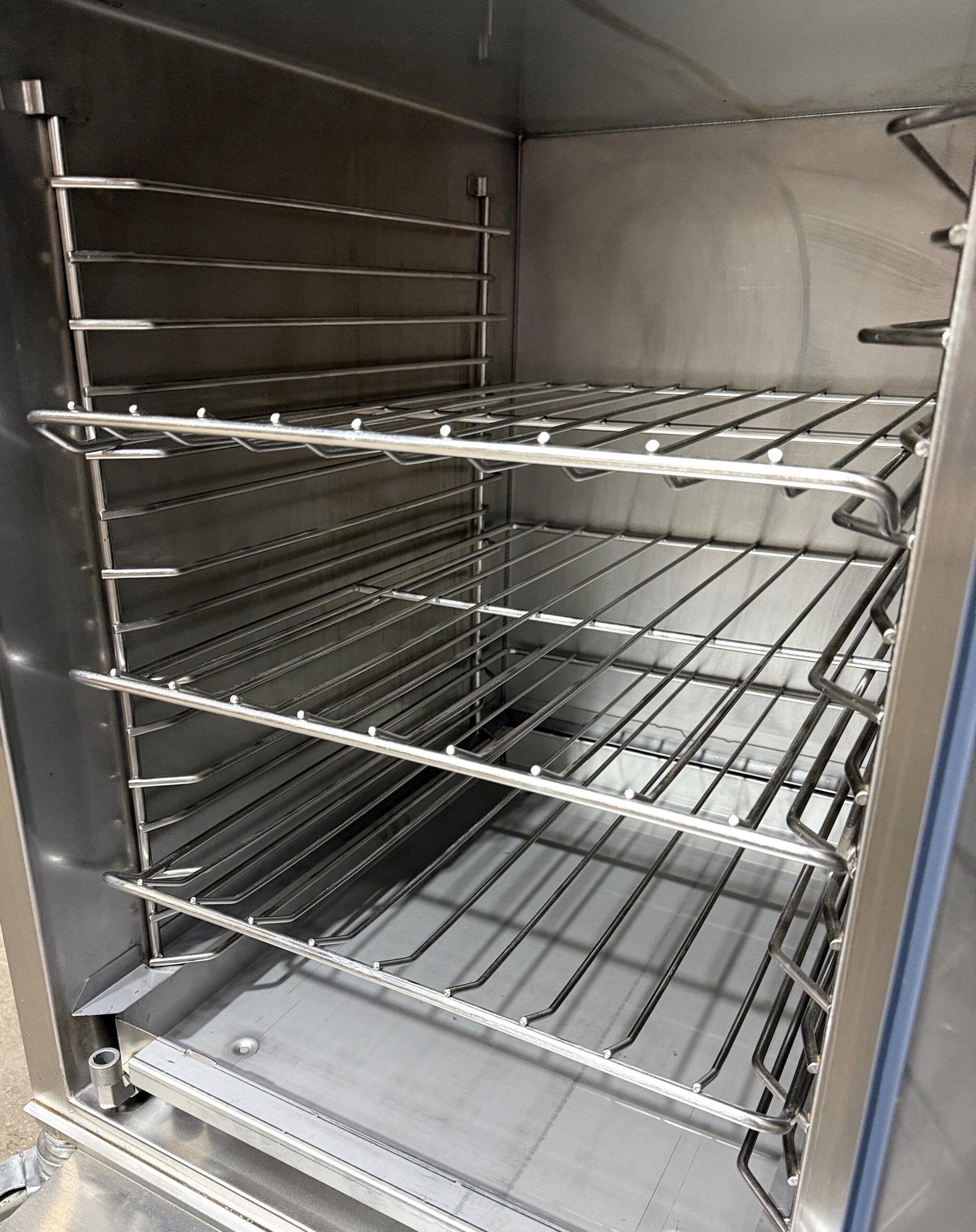 Alto Shaam Cook & Hold Model 1000TH/I (Refurbished w/WARRANTY) - Image 11