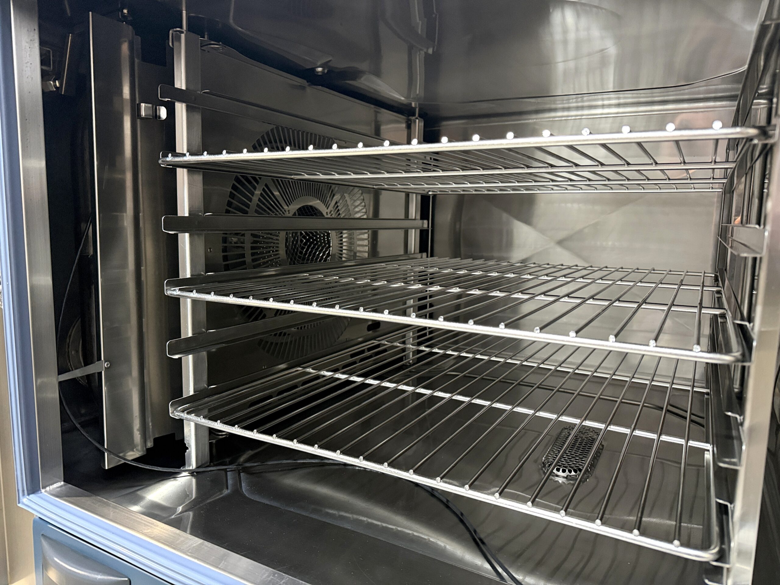 Rational SCCWE62G, 6 Pan, Full Size, Natural Gas Combi Oven (refurbished w/WARRANTY) - Image 11