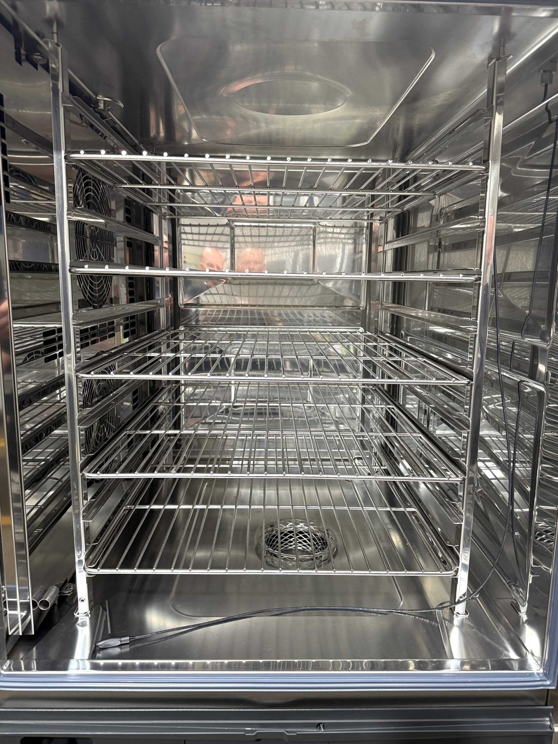 Rational IcombiPro 10 pan, FULL size, Gas, combi (DEMO MODEL w/WARRANTY) - Image 12
